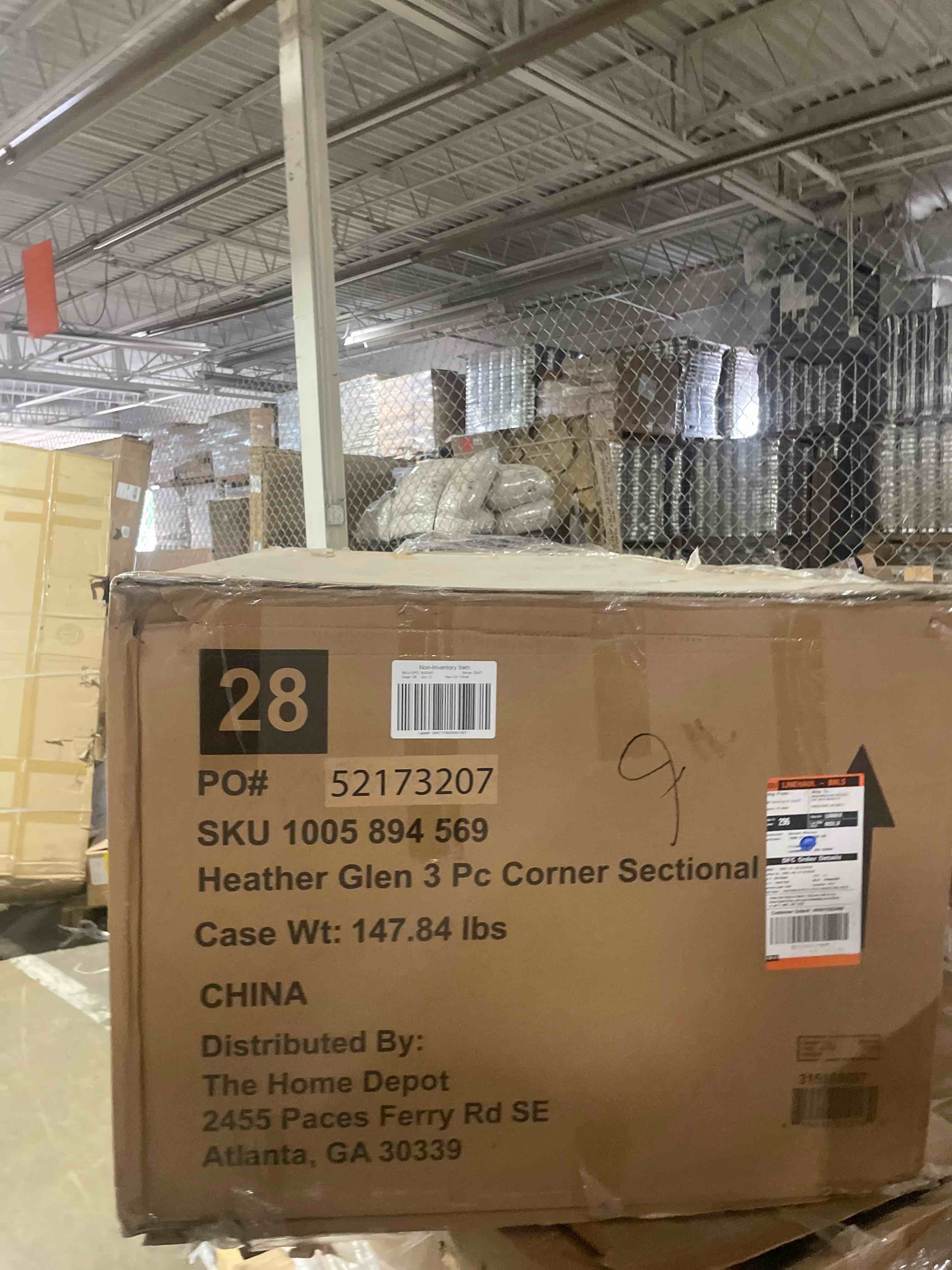 https://s3.amazonaws.com/lotting-images-prod/phillipi/RED5129267_1694118639340.jpeg
