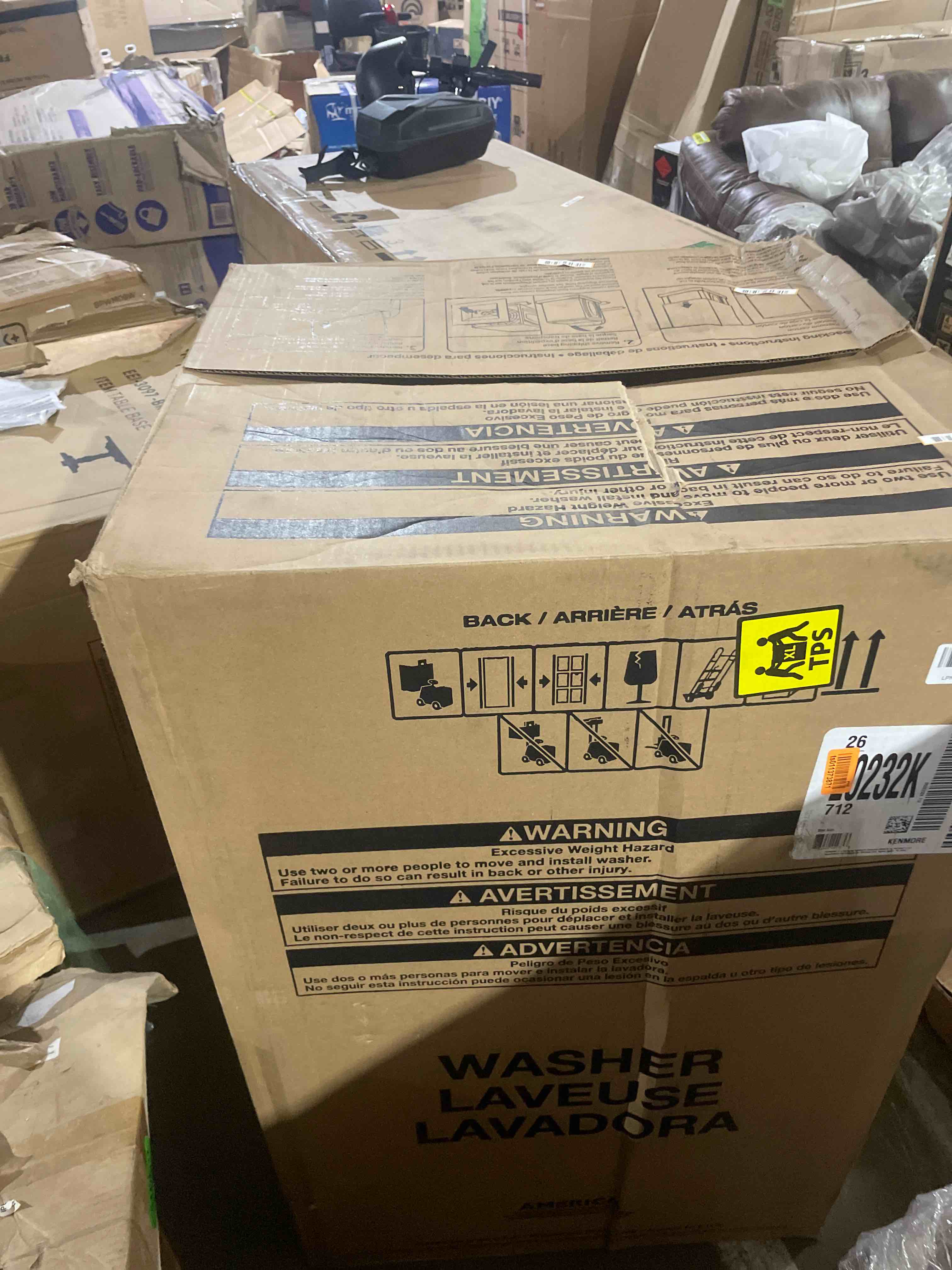 https://s3.amazonaws.com/lotting-images-prod/phillipi/RED5129268_1694118716934.jpeg