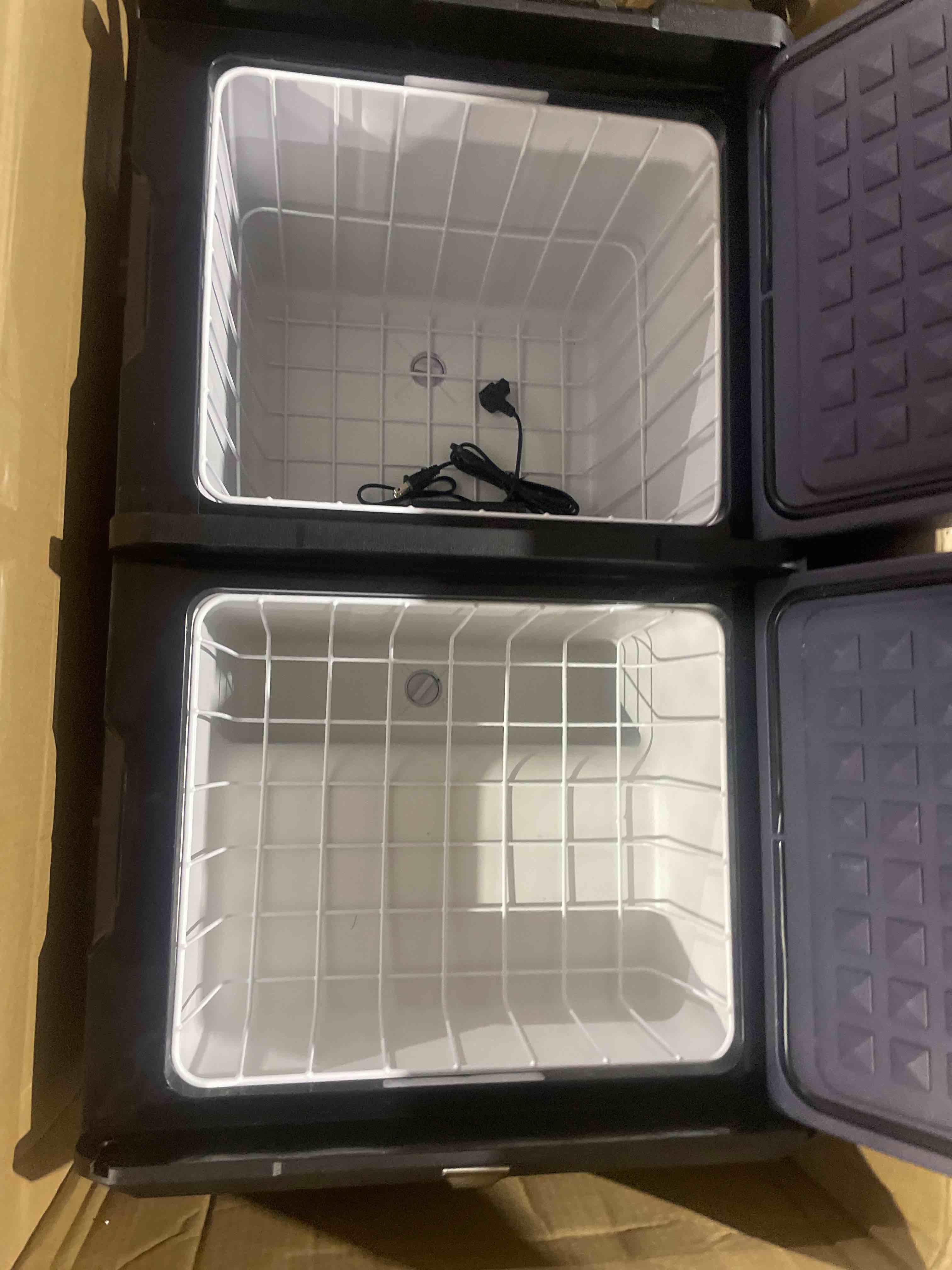 https://s3.amazonaws.com/lotting-images-prod/phillipi/RED5131878_1693495659840.jpeg