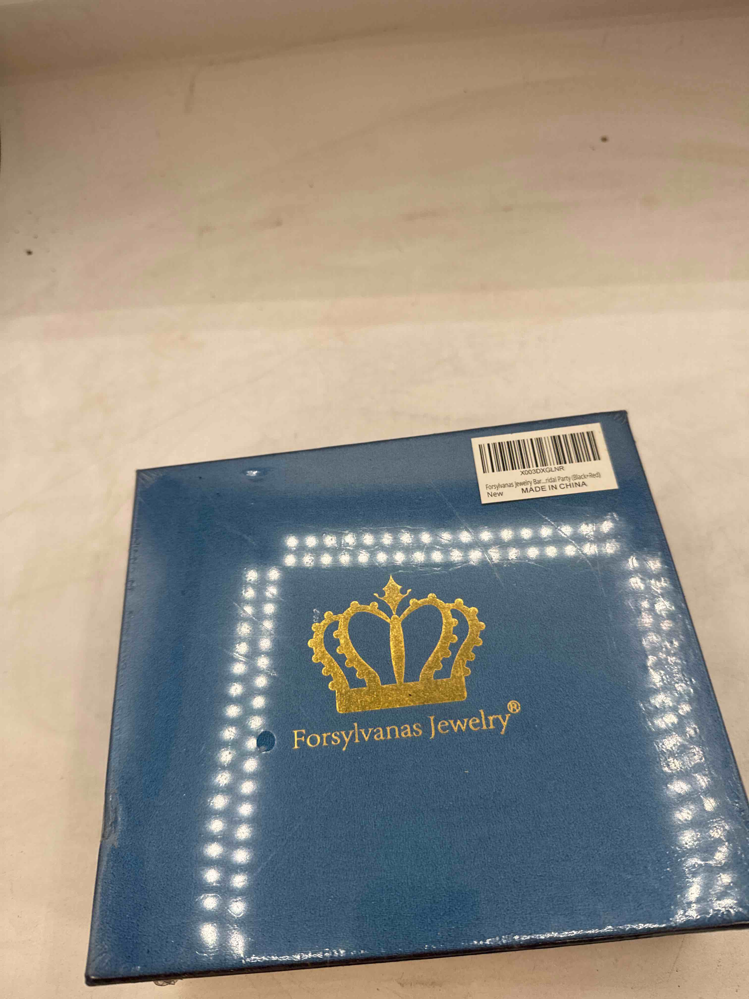 https://s3.amazonaws.com/lotting-images-prod/phillipi/RED5132497_1715358441593.jpeg