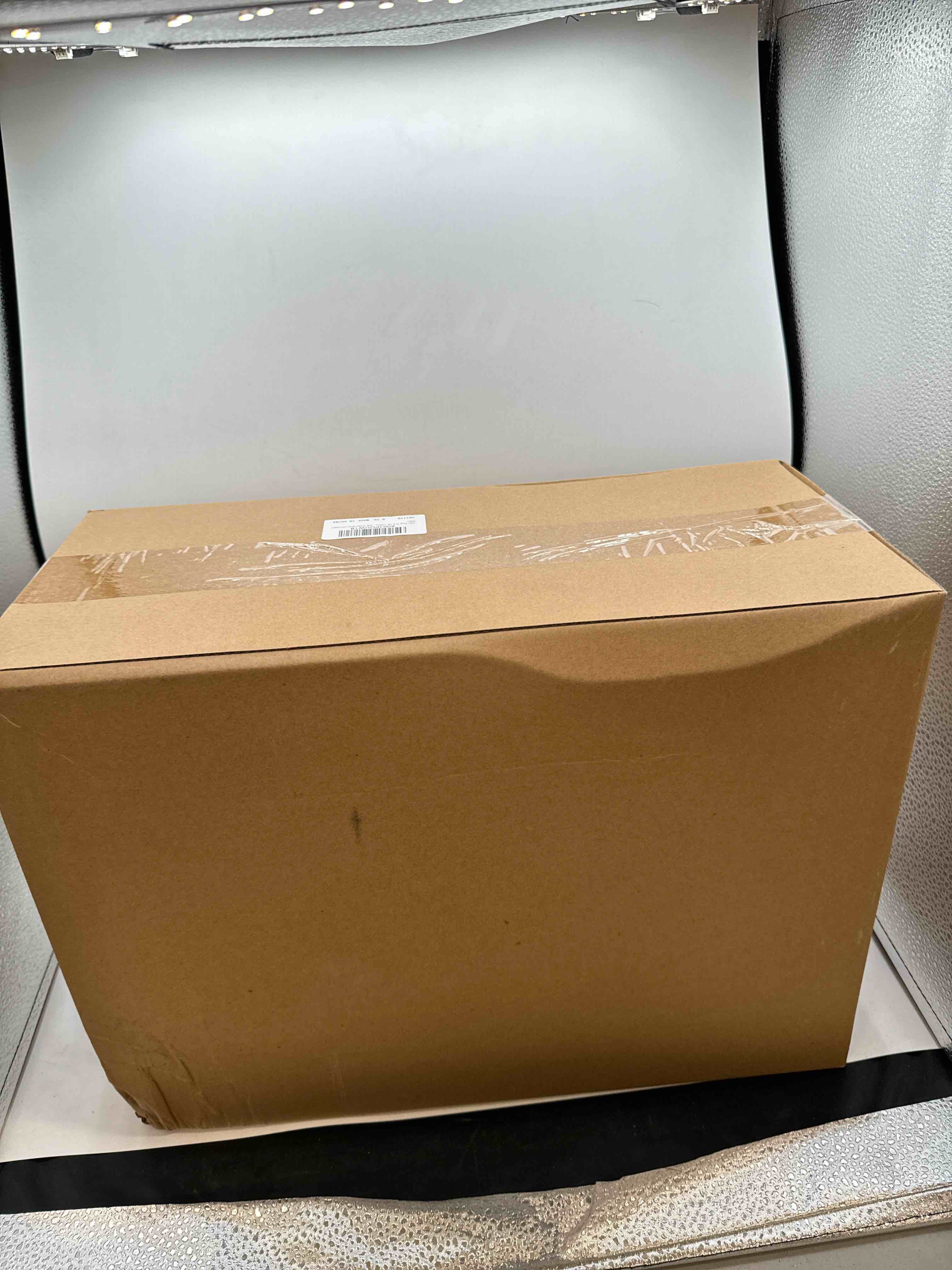 https://s3.amazonaws.com/lotting-images-prod/phillipi/RED5133006_1716316235639.jpeg