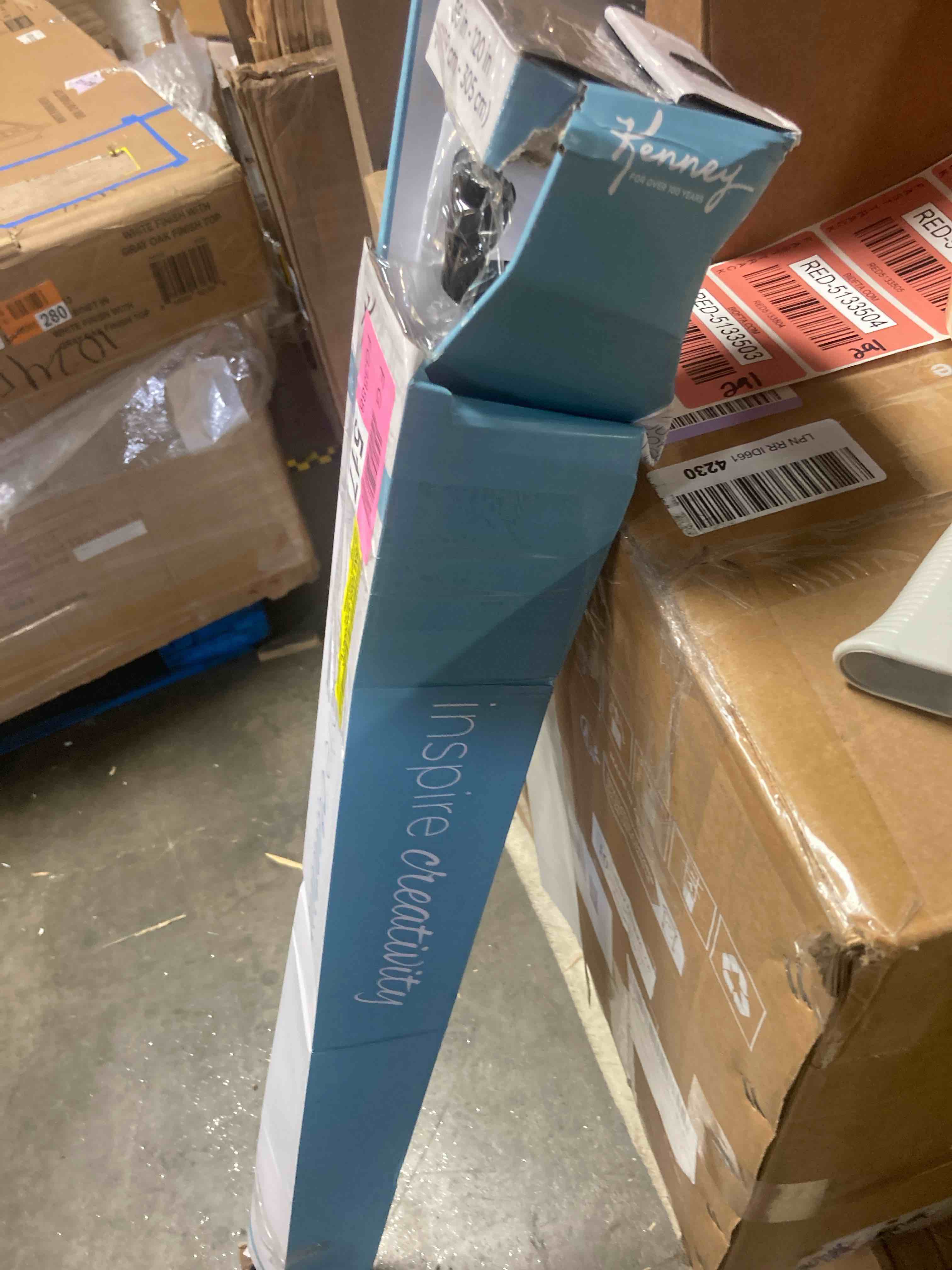 https://s3.amazonaws.com/lotting-images-prod/phillipi/RED5133503_1708715508161.jpeg