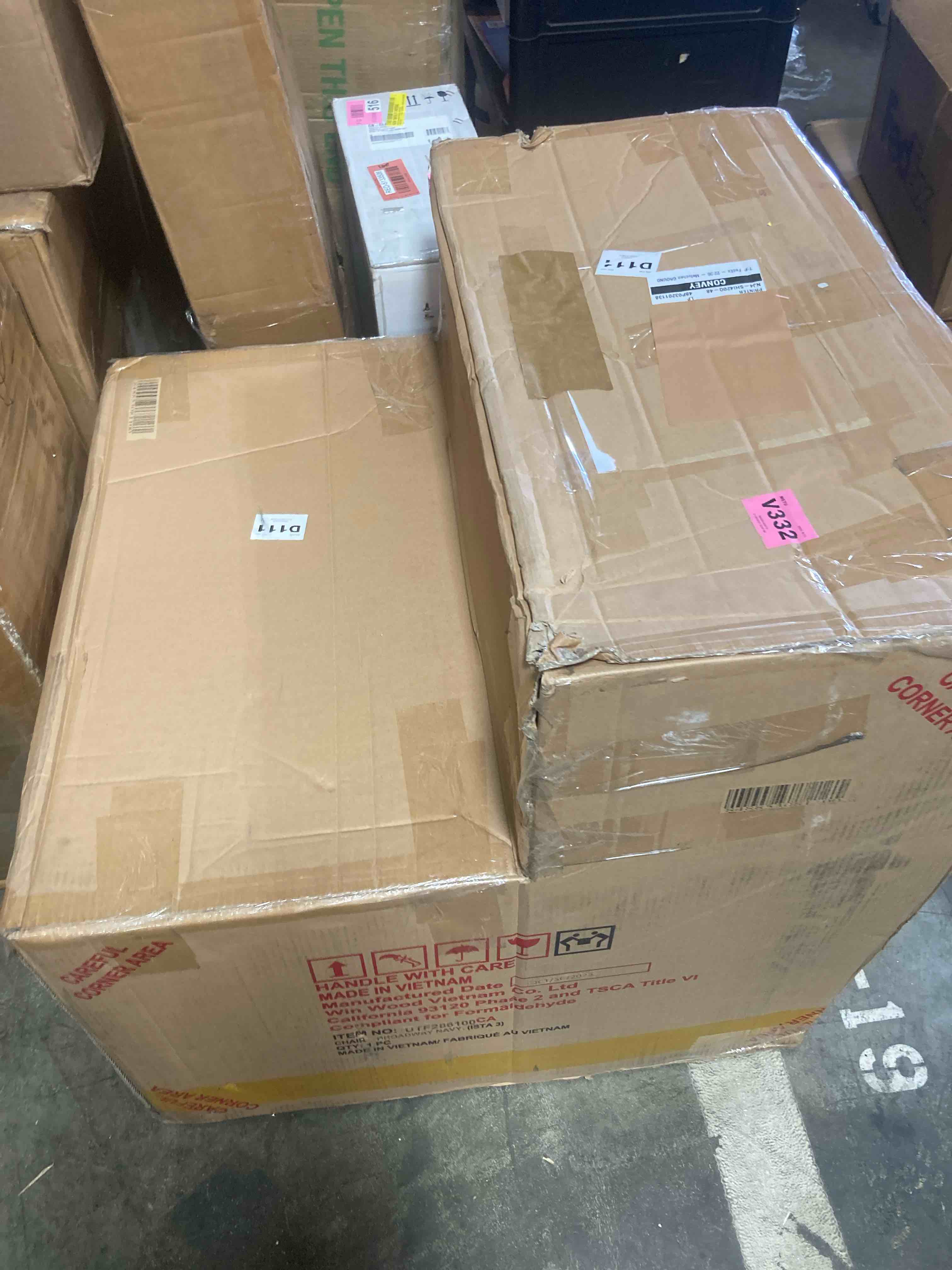 https://s3.amazonaws.com/lotting-images-prod/phillipi/RED5133507_1708716173174.jpeg