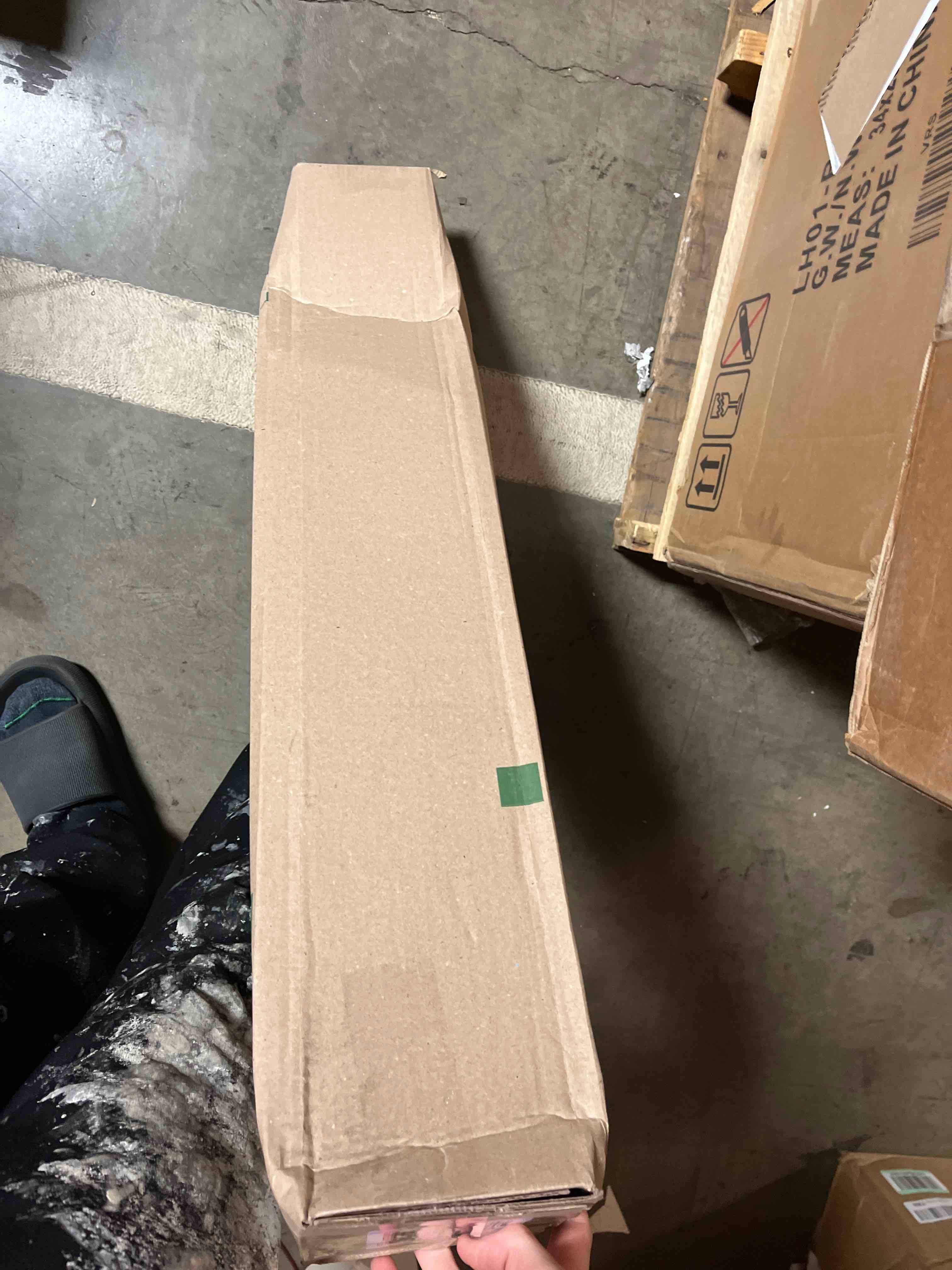 https://s3.amazonaws.com/lotting-images-prod/phillipi/RED5133760_1709144693383.jpeg