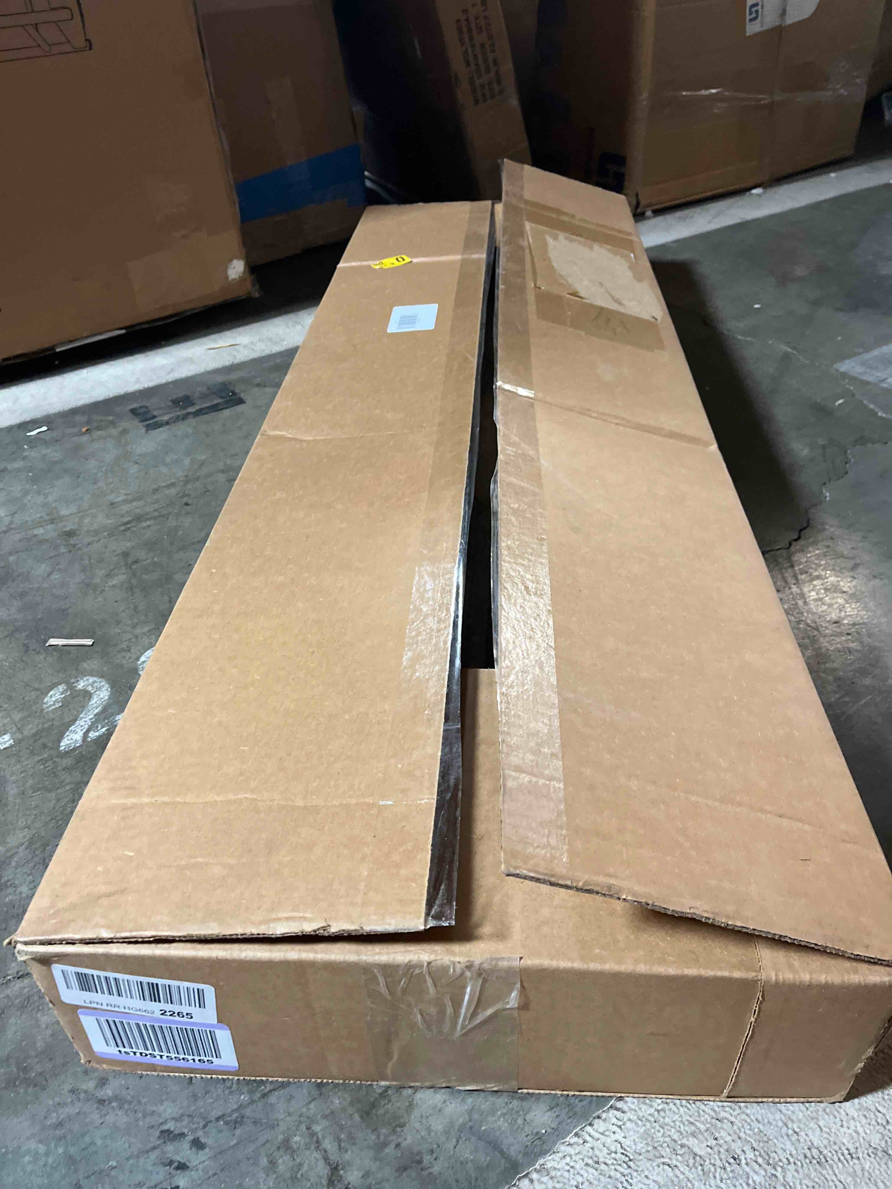 https://s3.amazonaws.com/lotting-images-prod/phillipi/RED5133768_1709146336184.jpeg