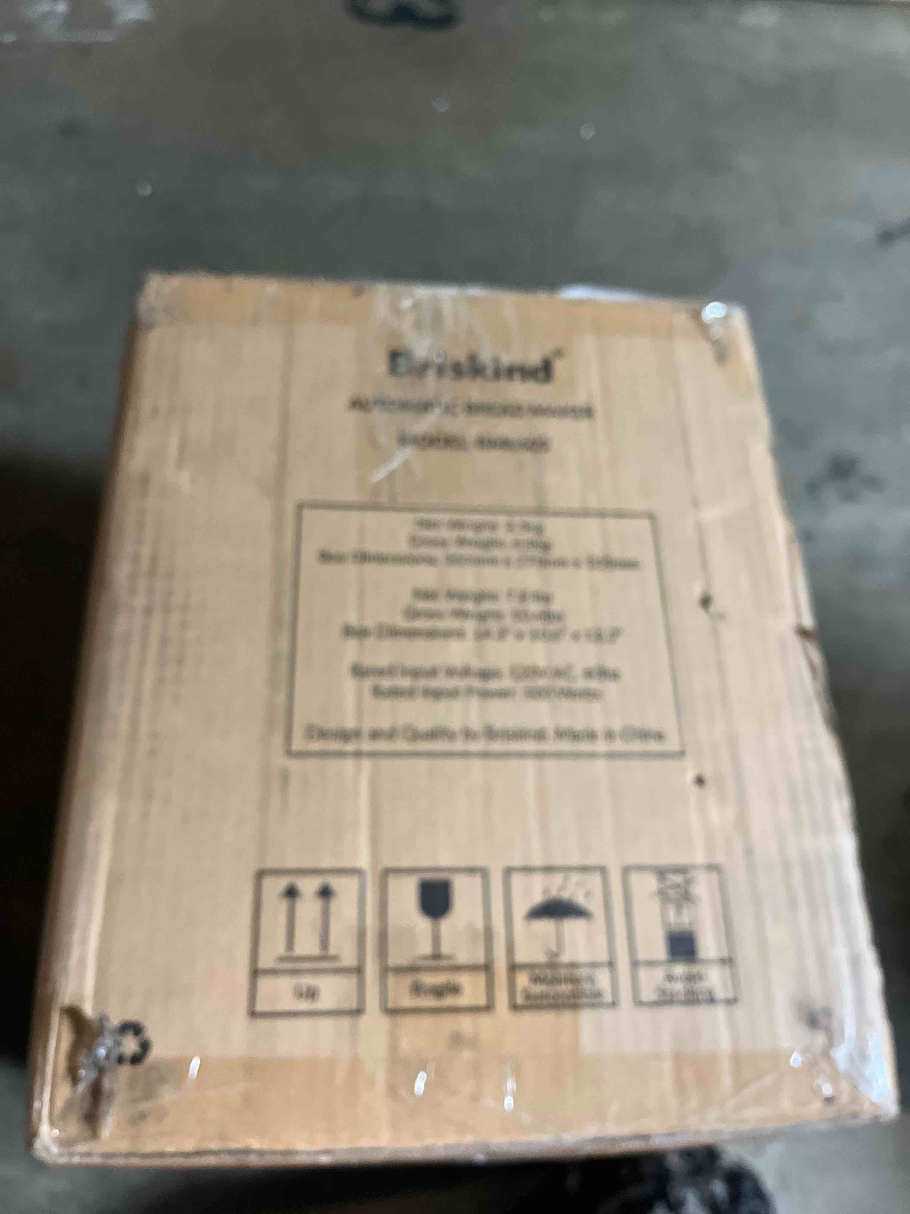 https://s3.amazonaws.com/lotting-images-prod/phillipi/RED5133776_1709147814542.jpeg