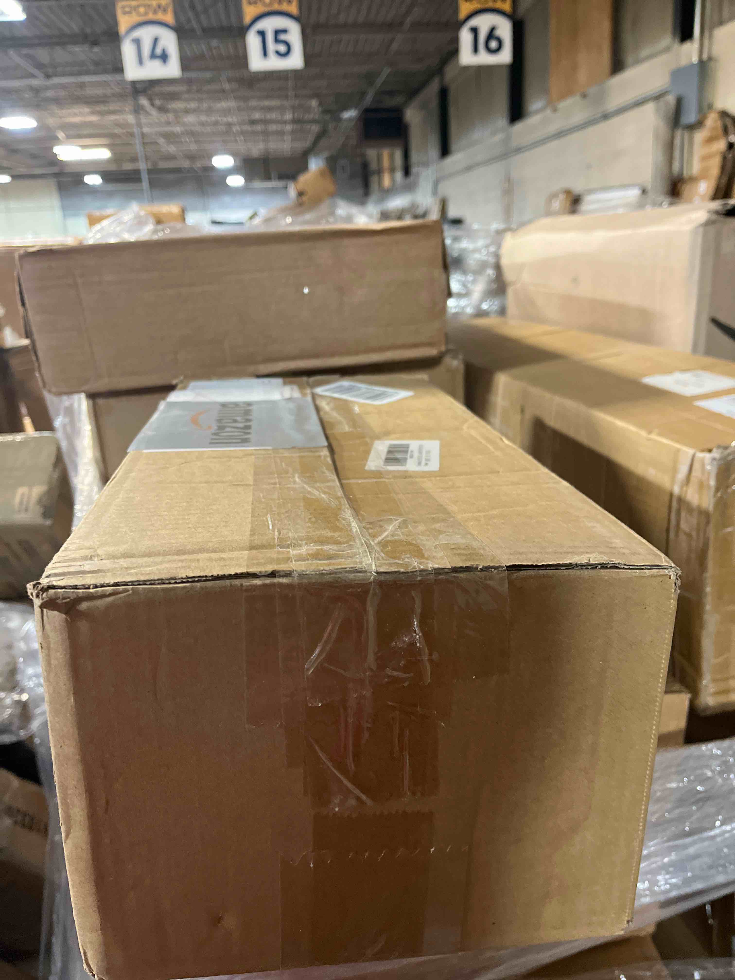 https://s3.amazonaws.com/lotting-images-prod/phillipi/RED5133780_1709148788289.jpeg