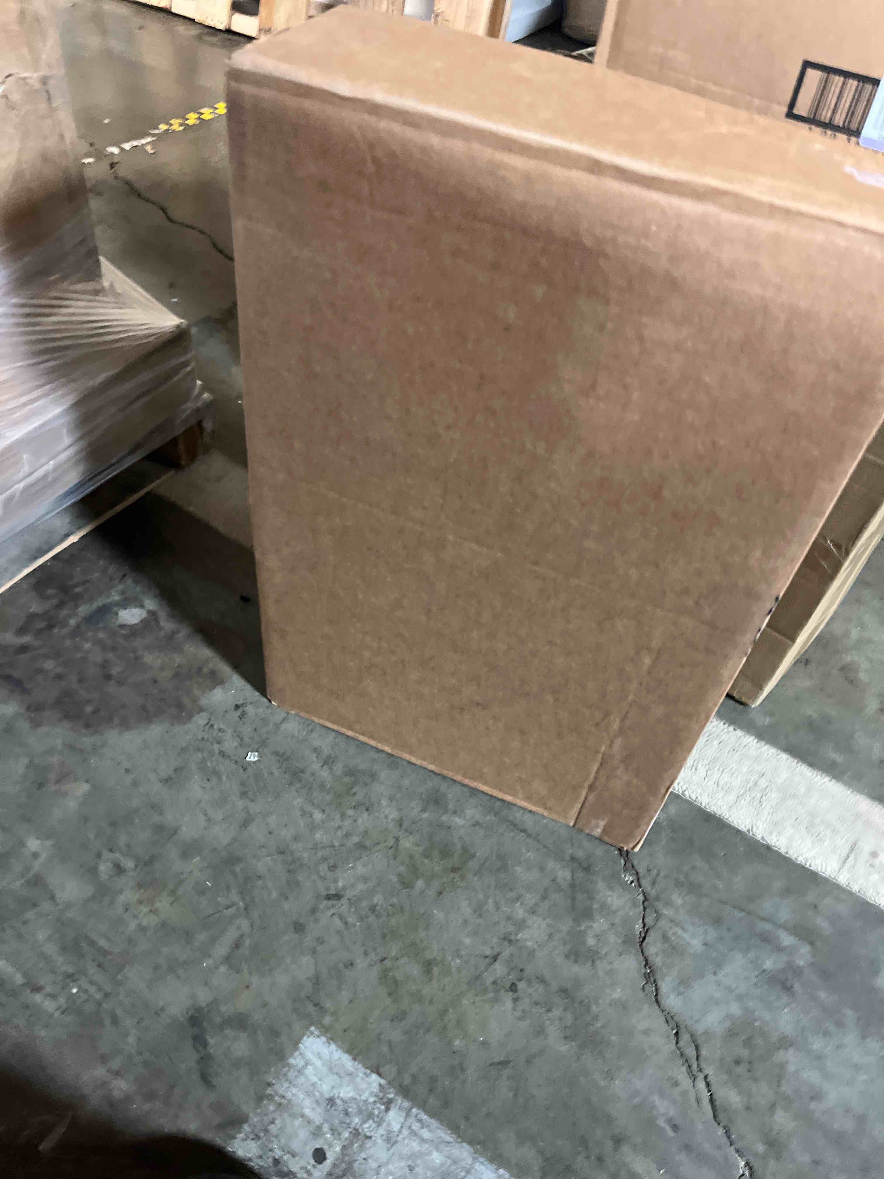 https://s3.amazonaws.com/lotting-images-prod/phillipi/RED5133781_1709148909089.jpeg