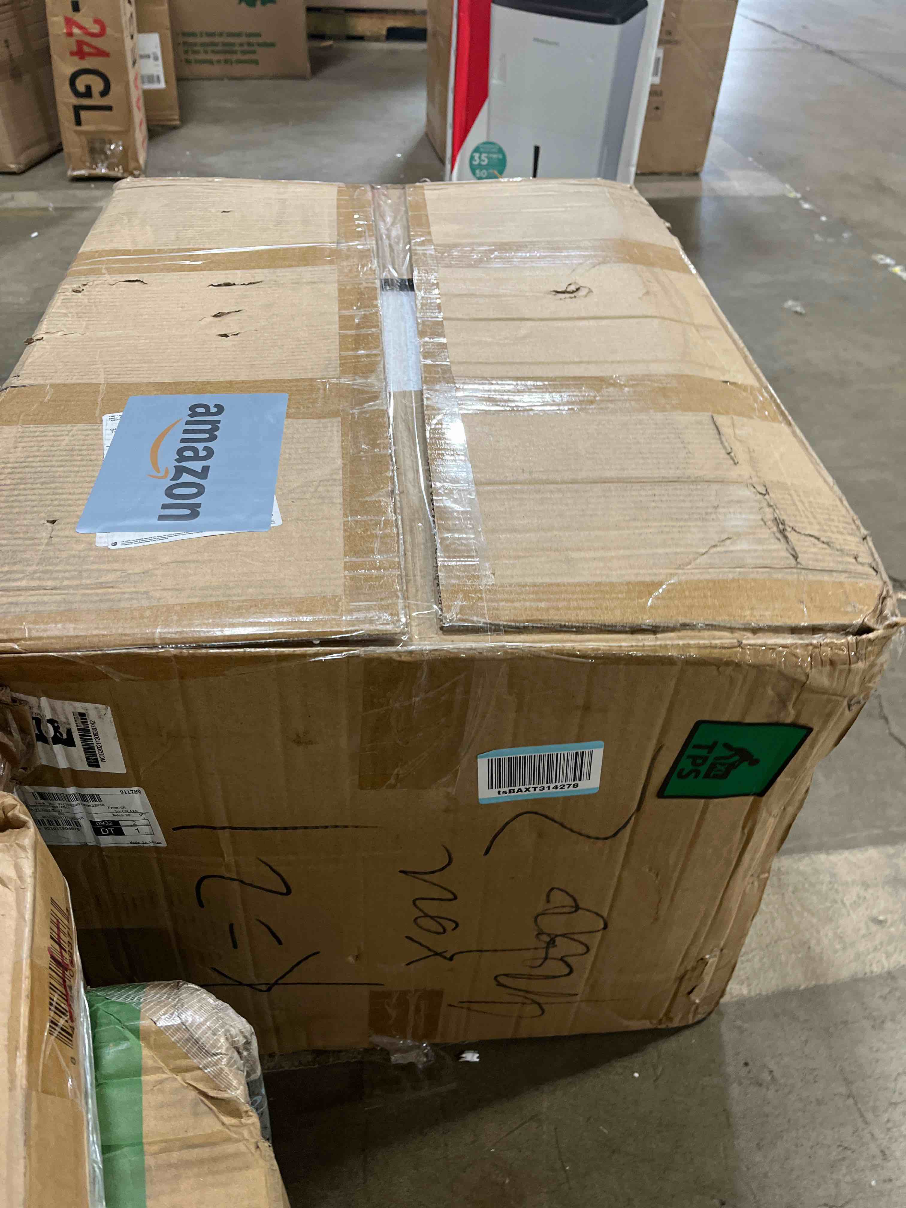 https://s3.amazonaws.com/lotting-images-prod/phillipi/RED5134164_1711134760648.jpeg