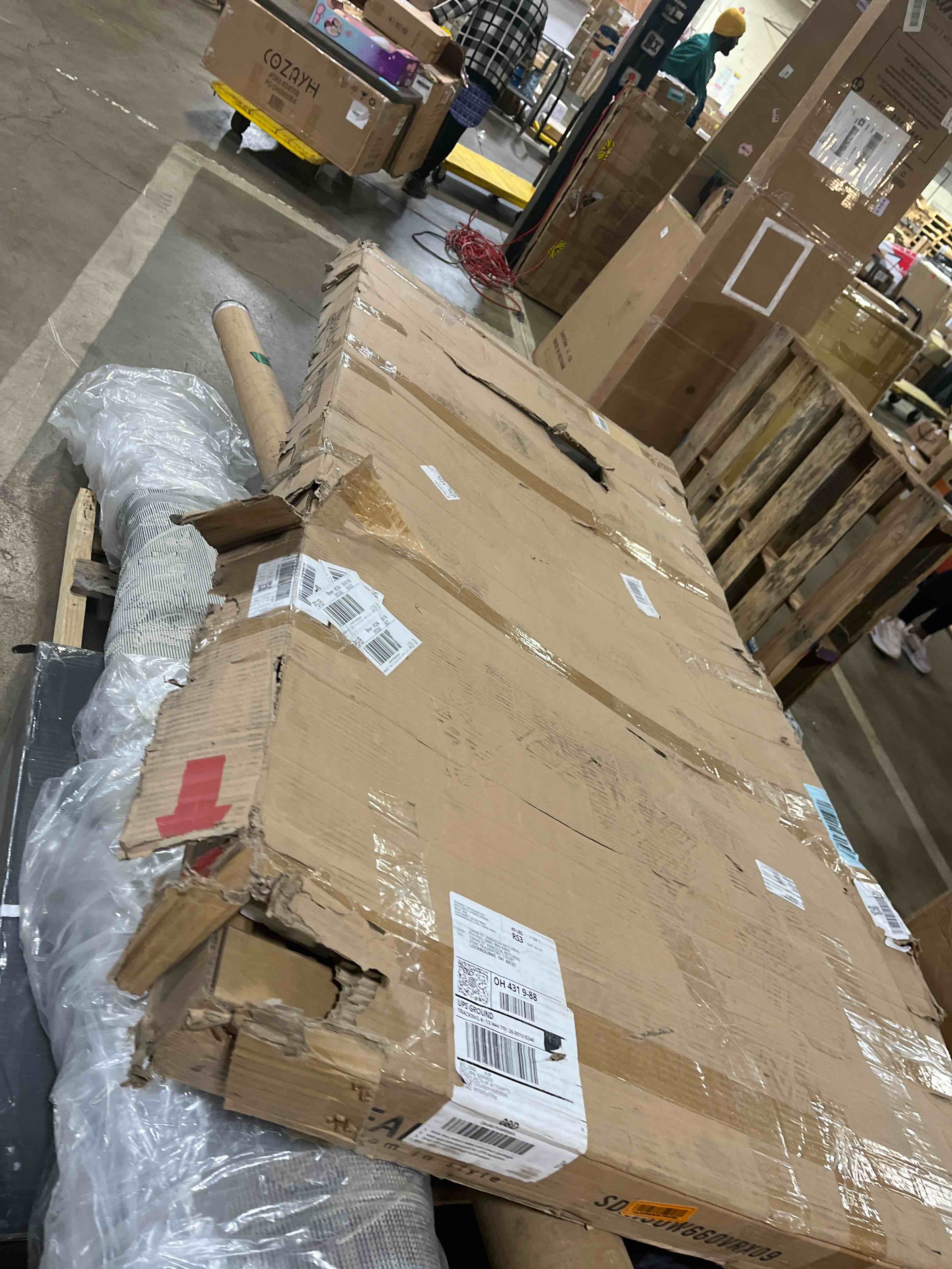 https://s3.amazonaws.com/lotting-images-prod/phillipi/RED5134178_1711137817013.jpeg
