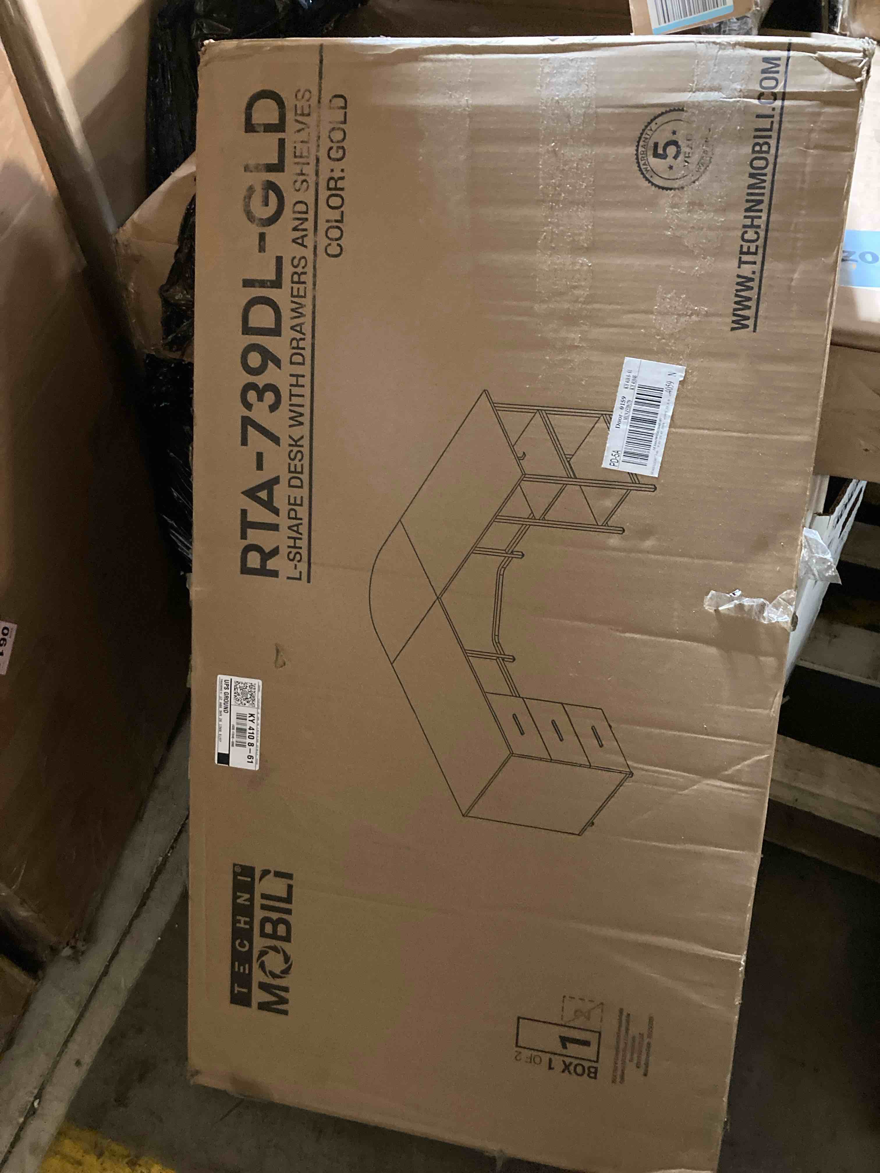 https://s3.amazonaws.com/lotting-images-prod/phillipi/RED5134201_1711380486954.jpeg
