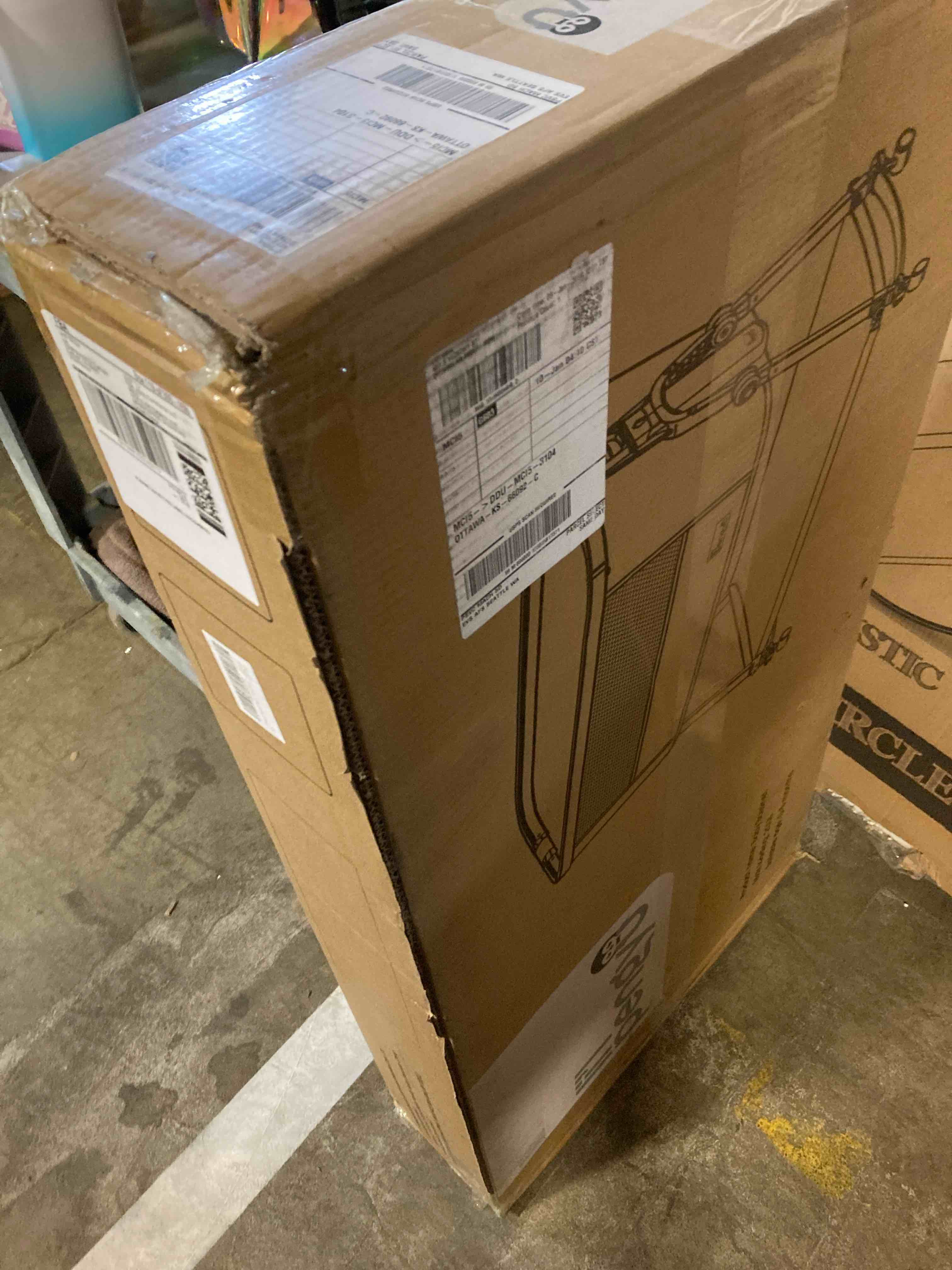 https://s3.amazonaws.com/lotting-images-prod/phillipi/RED5134396_1711559688258.jpeg