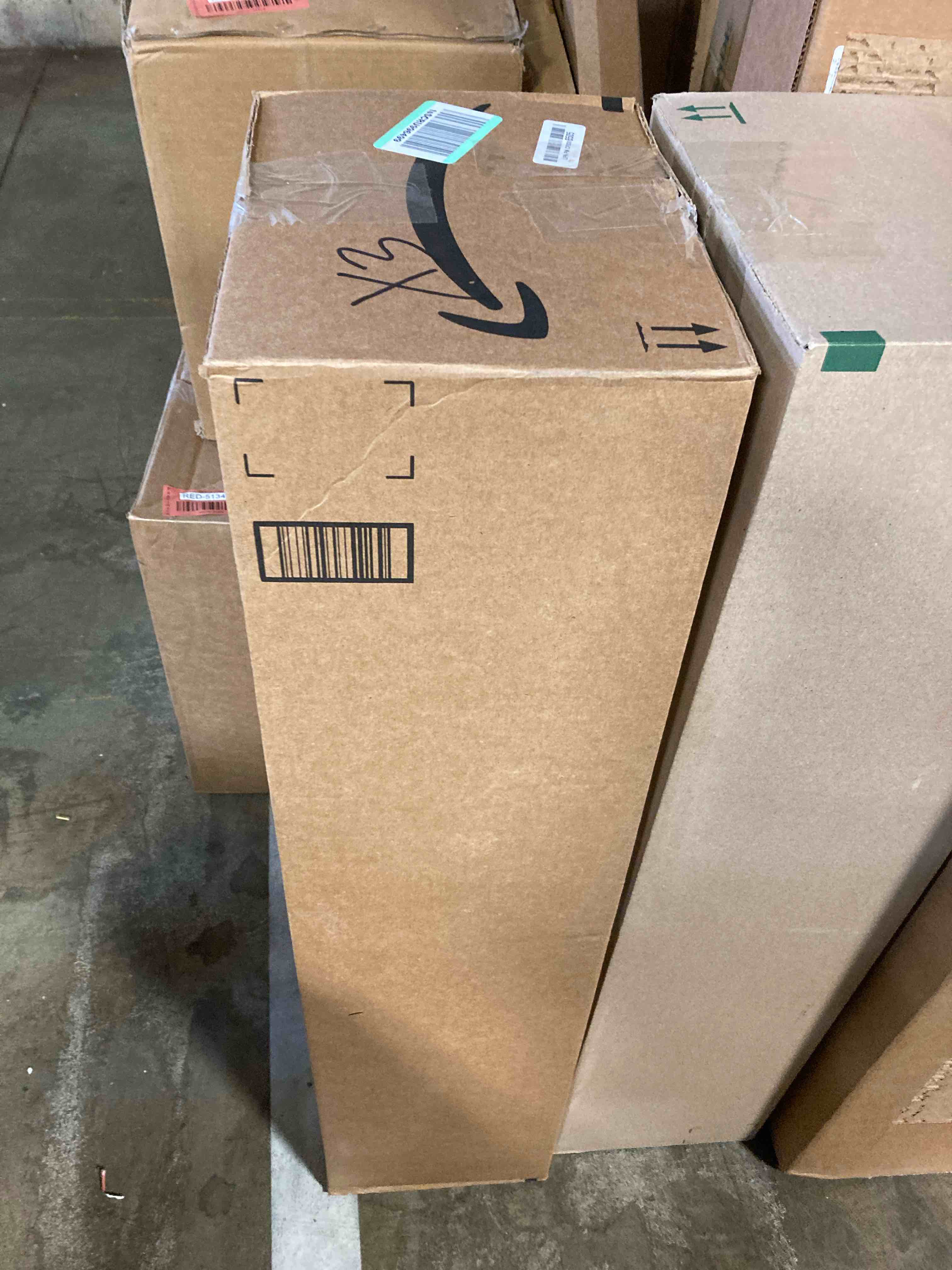 https://s3.amazonaws.com/lotting-images-prod/phillipi/RED5134413_1711561821139.jpeg
