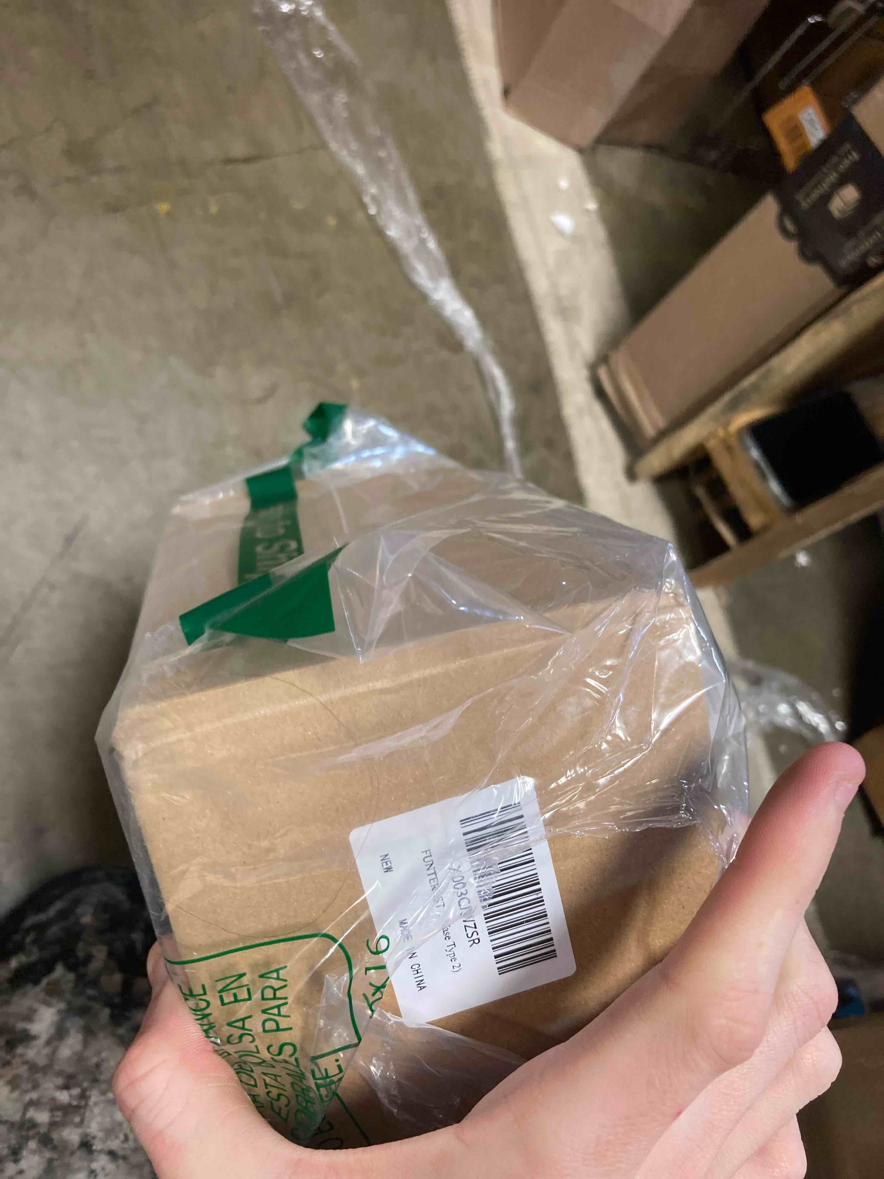 https://s3.amazonaws.com/lotting-images-prod/phillipi/RED5134425_1711561017285.jpeg