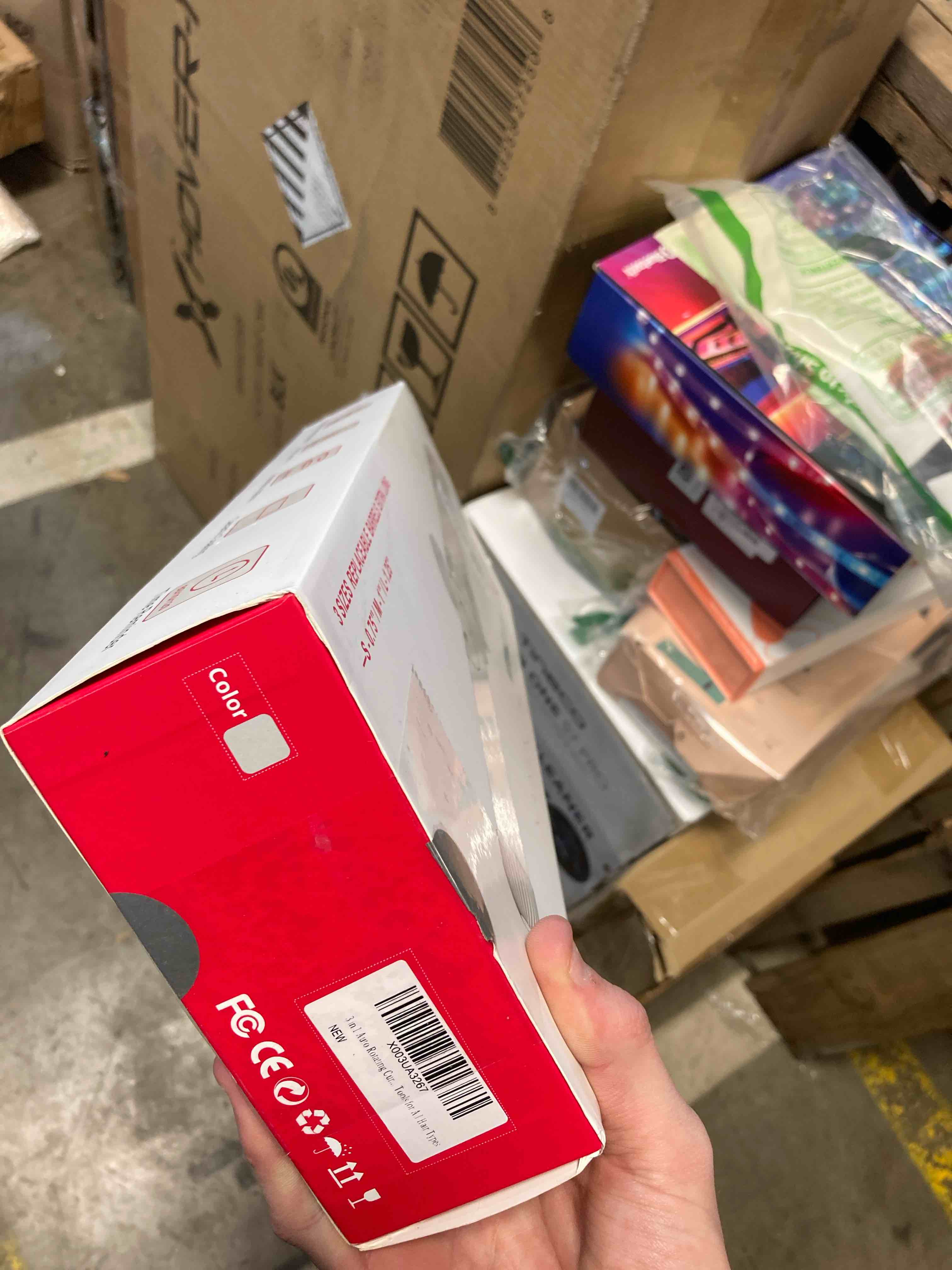 https://s3.amazonaws.com/lotting-images-prod/phillipi/RED5134426_1711561339009.jpeg