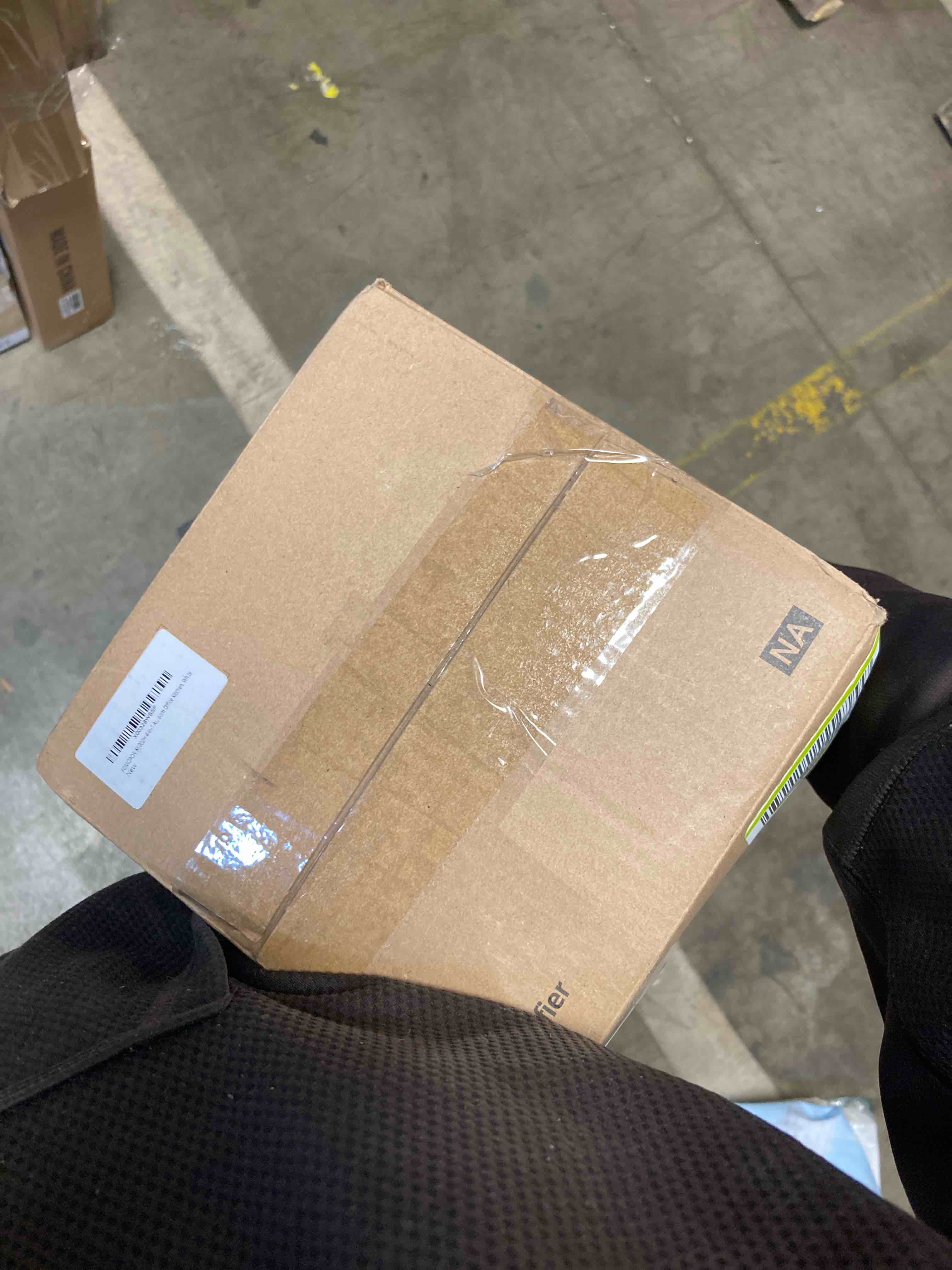 https://s3.amazonaws.com/lotting-images-prod/phillipi/RED5134427_1711561410225.jpeg