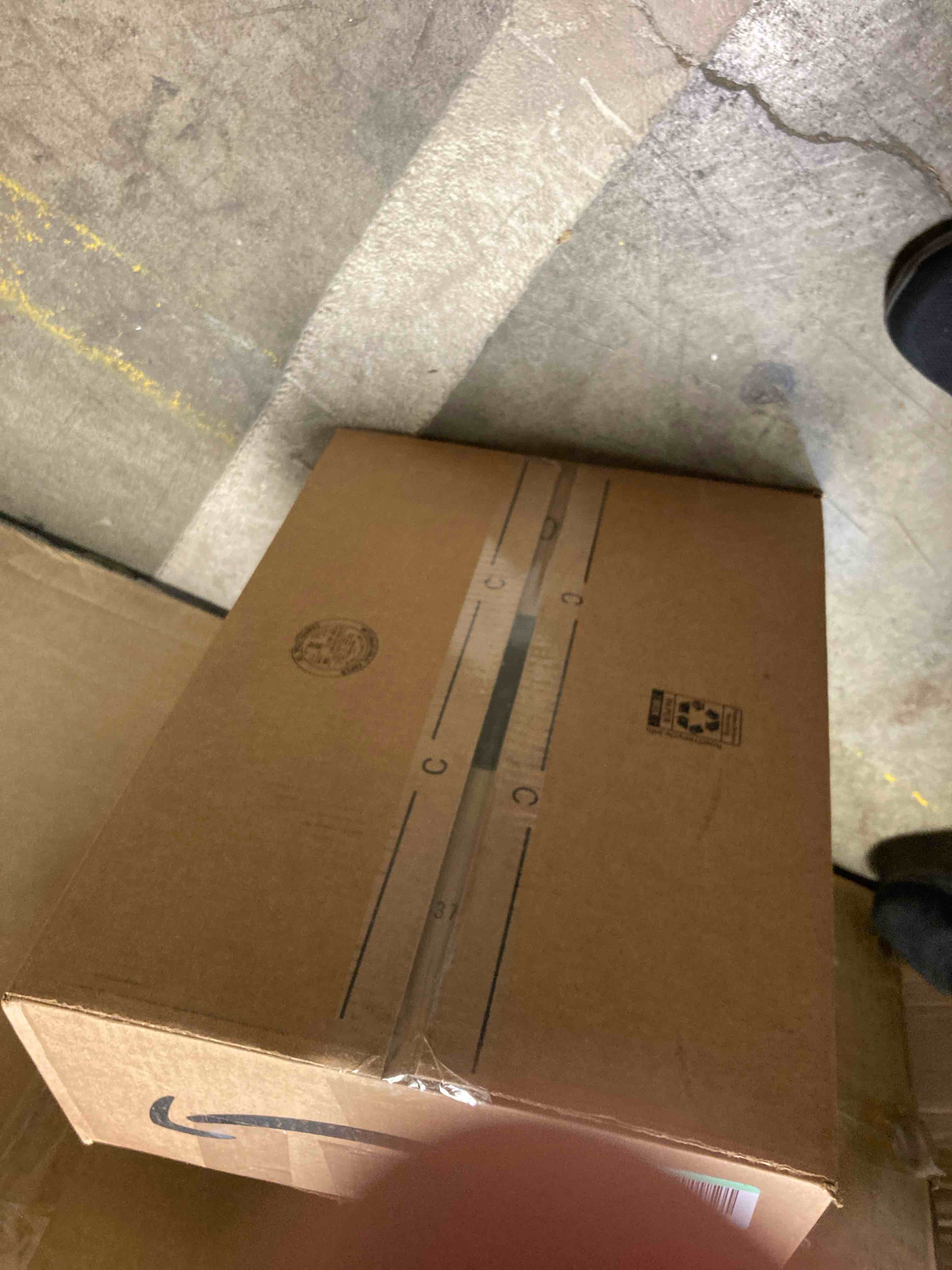 https://s3.amazonaws.com/lotting-images-prod/phillipi/RED5134432_1711562256374.jpeg