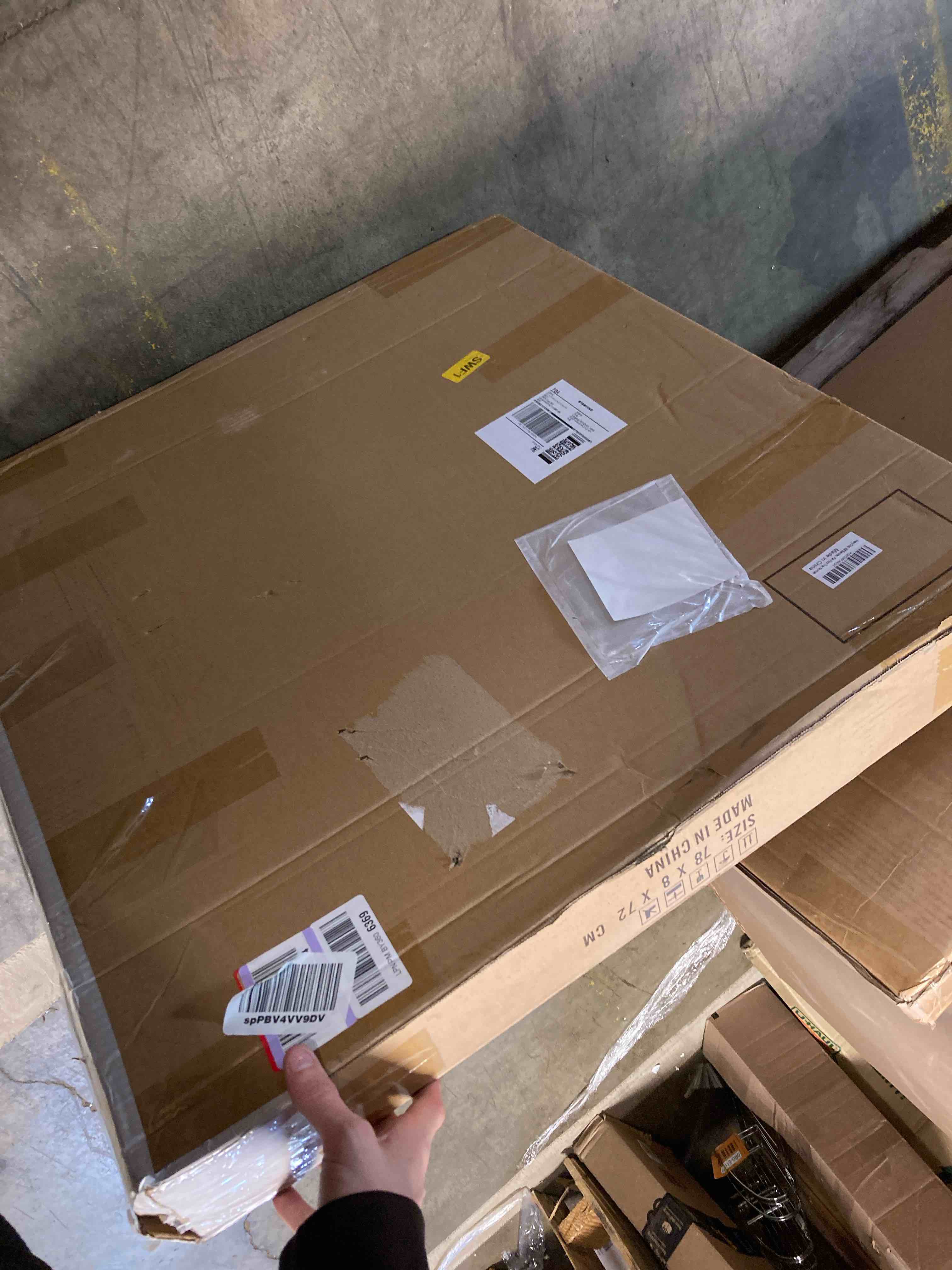 https://s3.amazonaws.com/lotting-images-prod/phillipi/RED5134434_1711562639407.jpeg