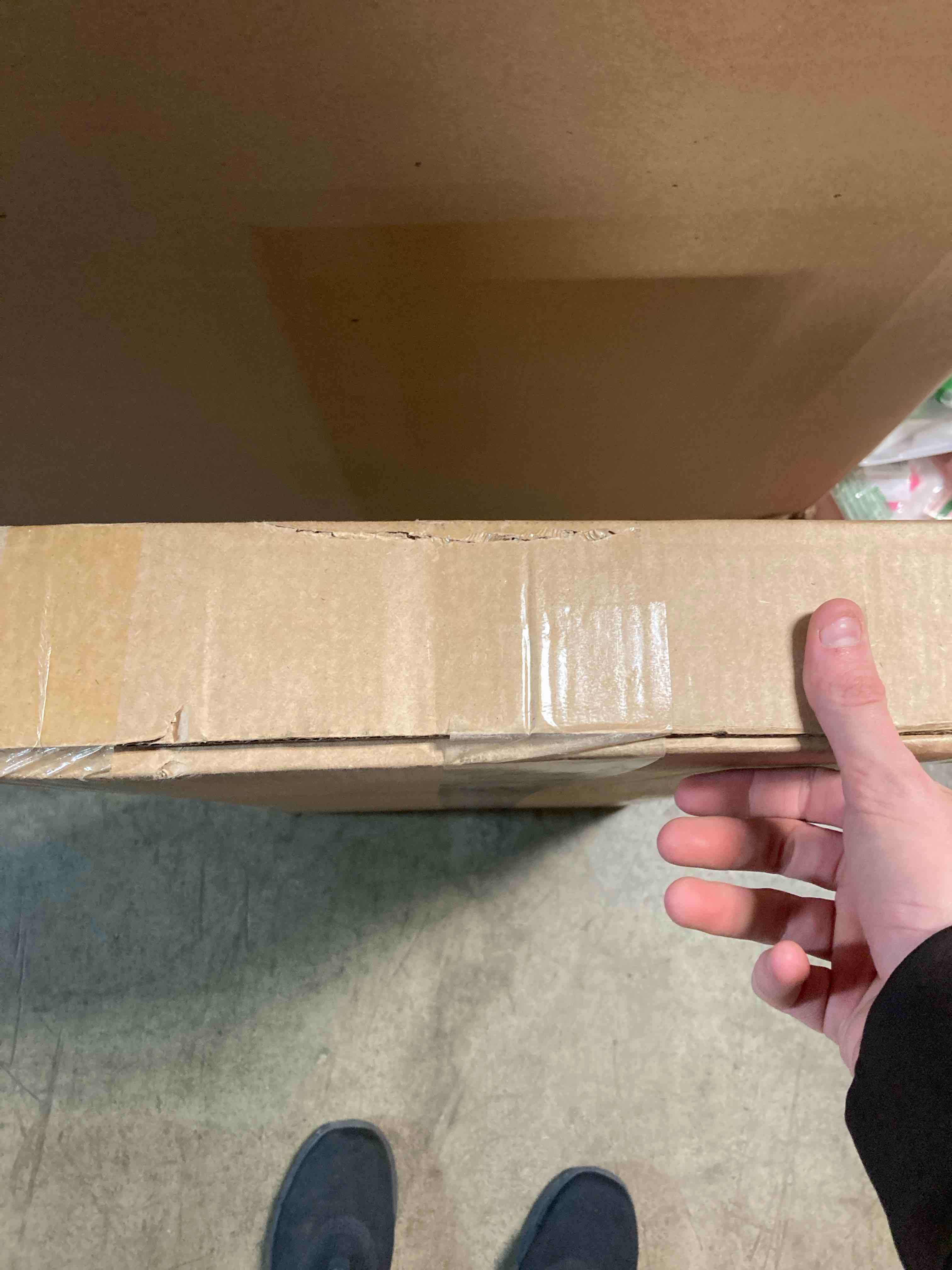 https://s3.amazonaws.com/lotting-images-prod/phillipi/RED5134436_1711562860183.jpeg