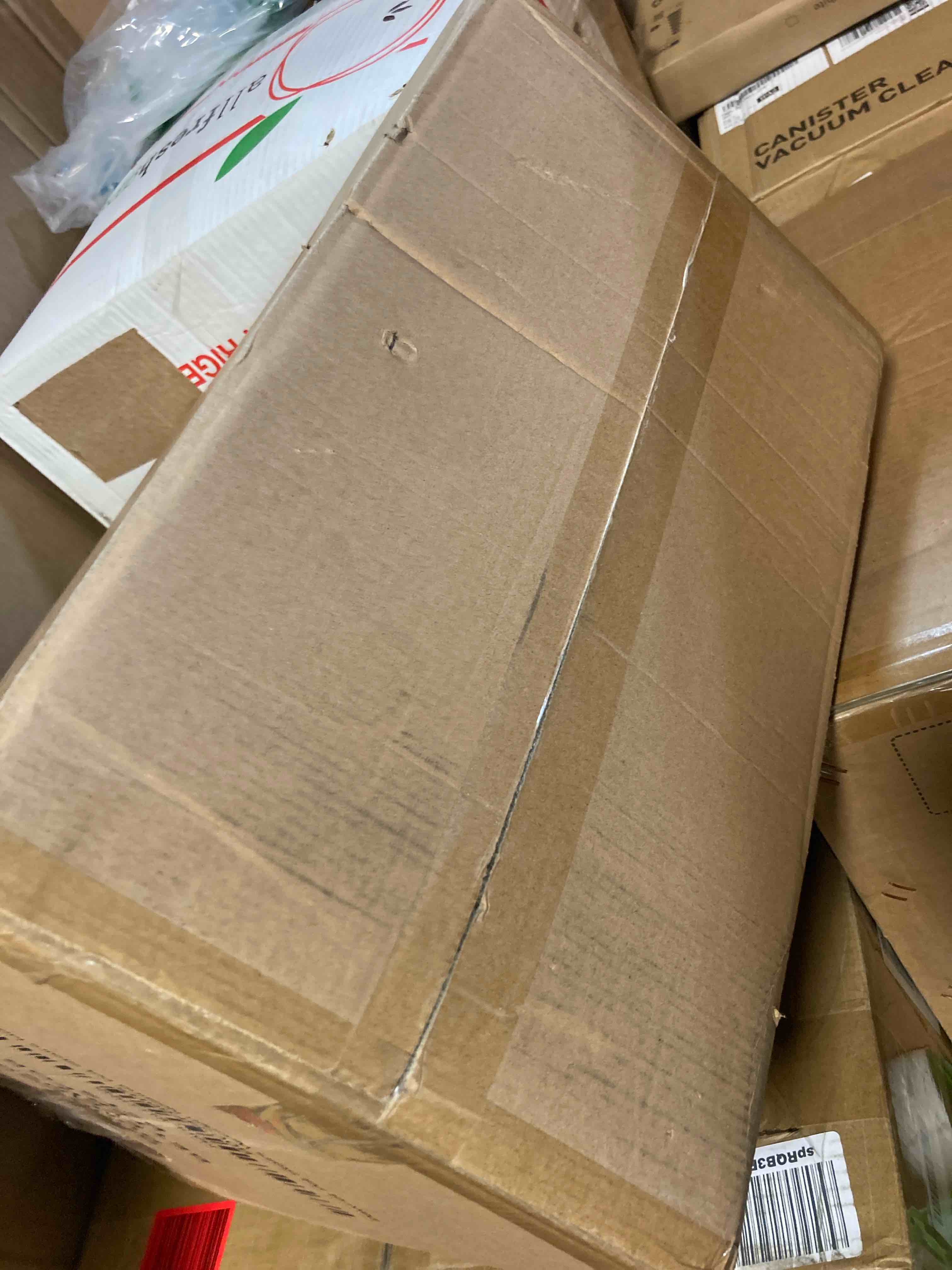 https://s3.amazonaws.com/lotting-images-prod/phillipi/RED5134443_1711565110825.jpeg