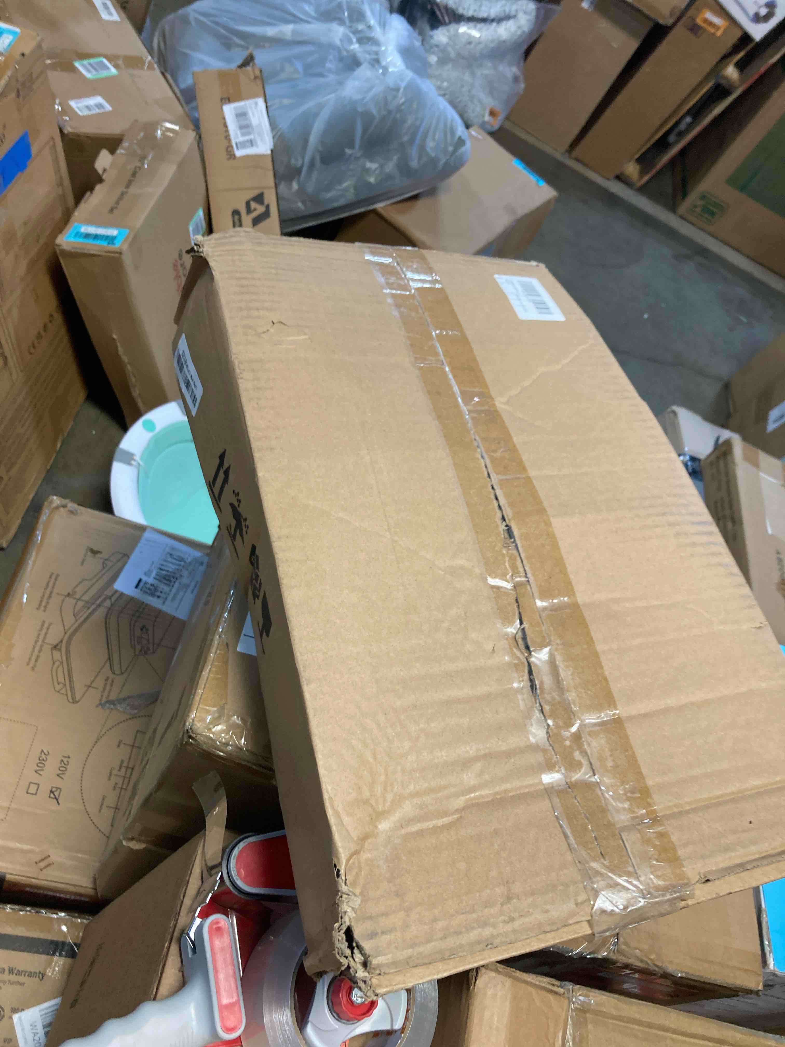 https://s3.amazonaws.com/lotting-images-prod/phillipi/RED5134456_1711567073093.jpeg