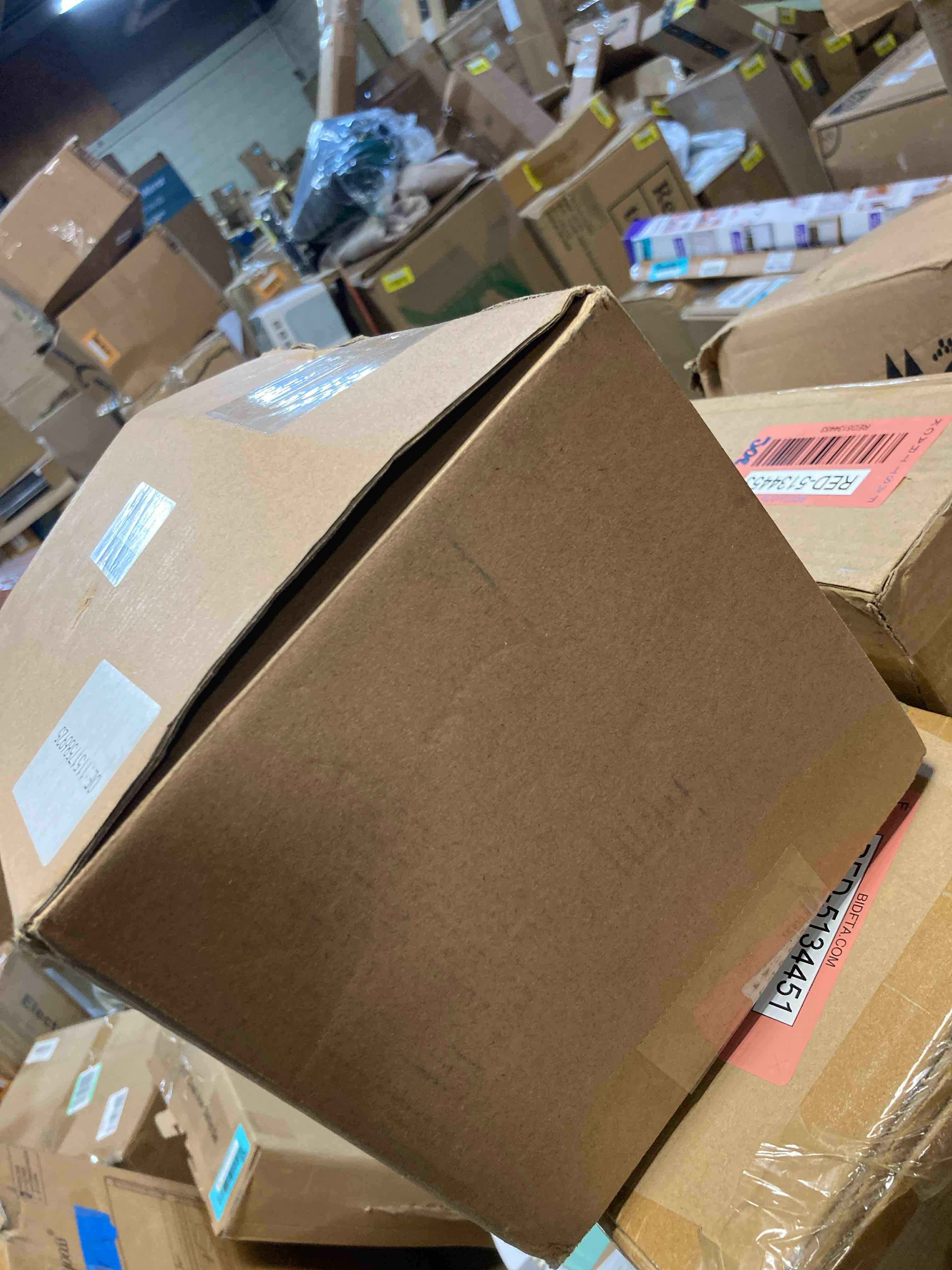 https://s3.amazonaws.com/lotting-images-prod/phillipi/RED5134457_1711567184211.jpeg