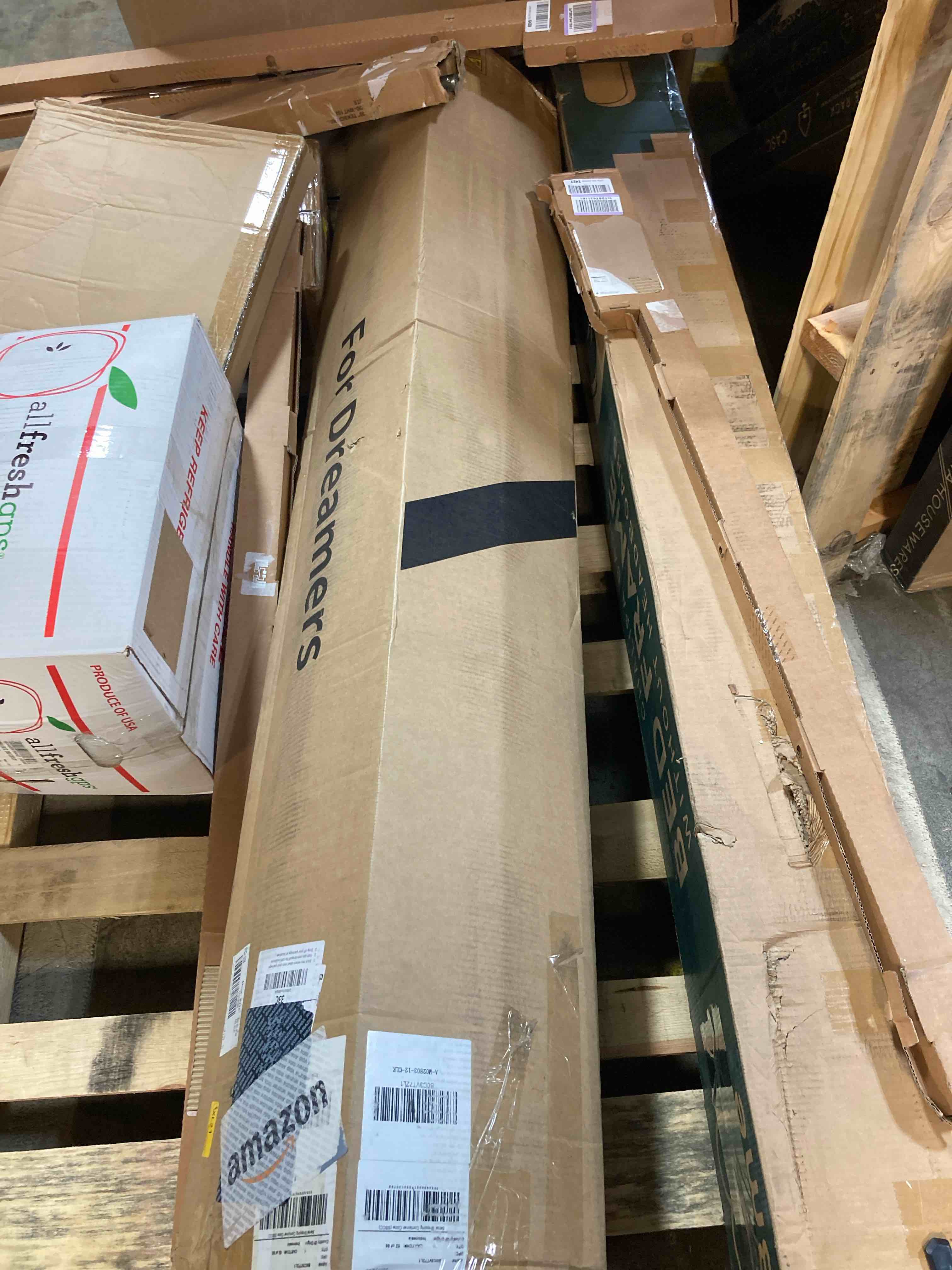 https://s3.amazonaws.com/lotting-images-prod/phillipi/RED5134466_1711568413569.jpeg