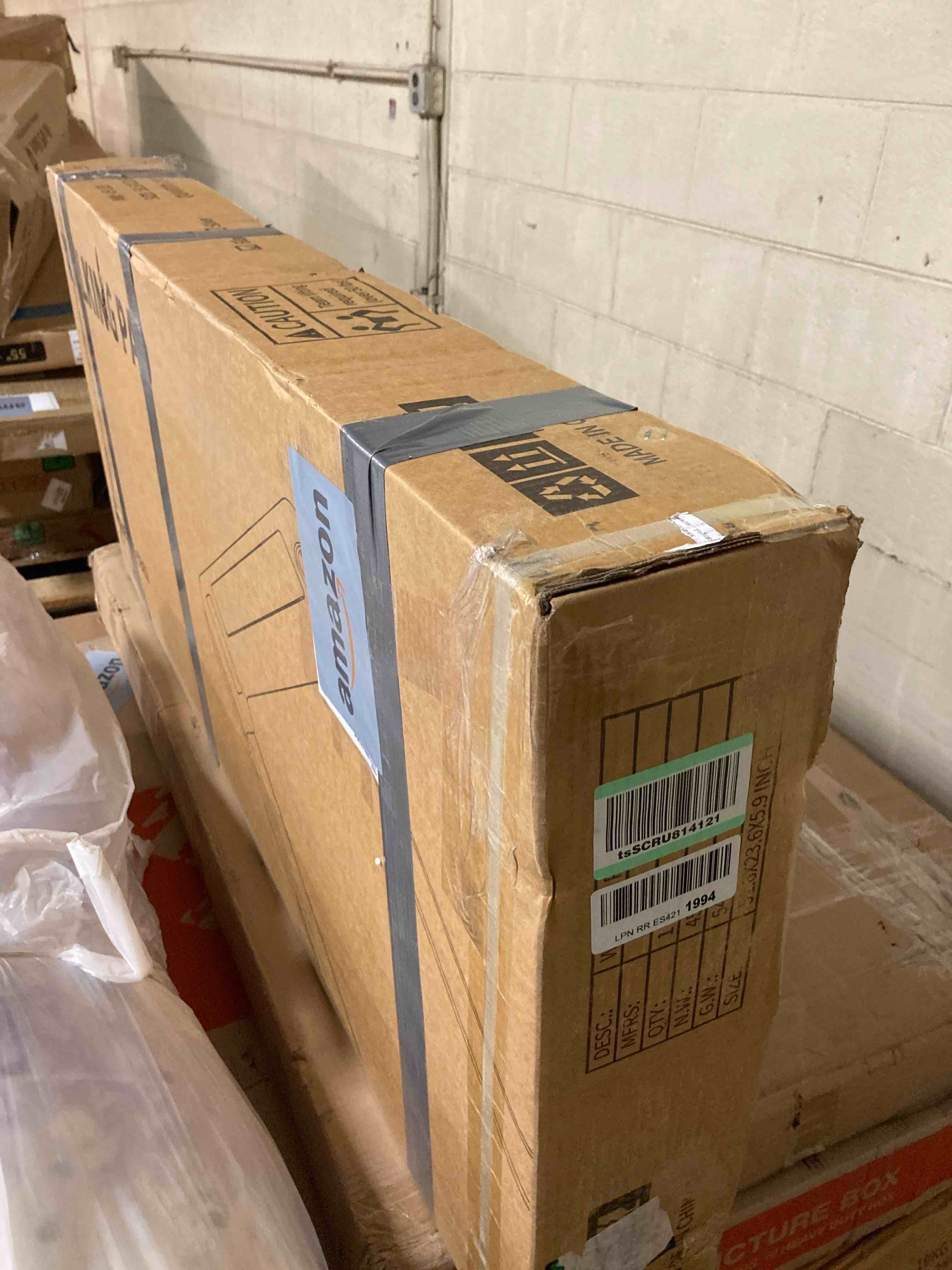 https://s3.amazonaws.com/lotting-images-prod/phillipi/RED5134701_1712336204591.jpeg