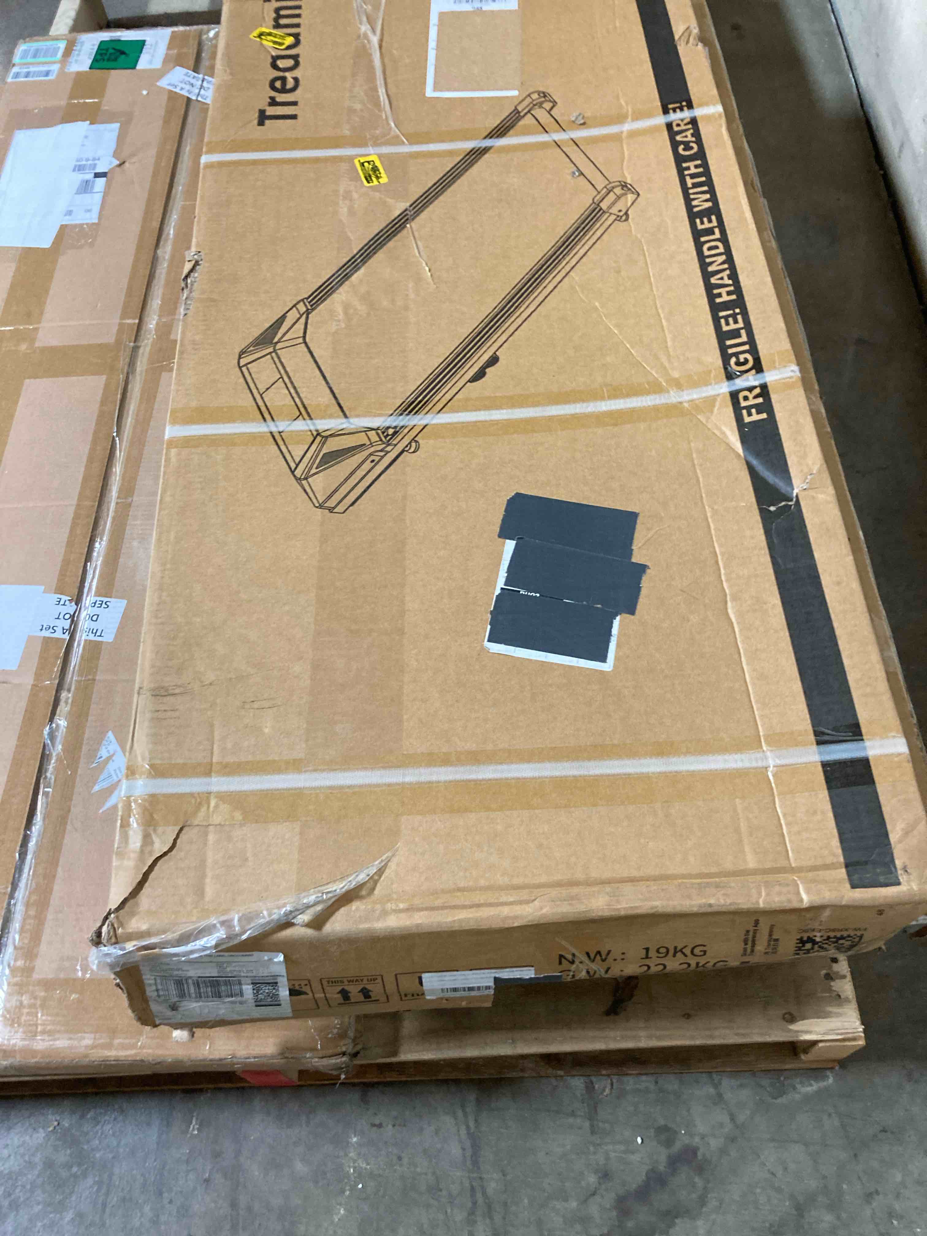 https://s3.amazonaws.com/lotting-images-prod/phillipi/RED5134706_1712336834567.jpeg