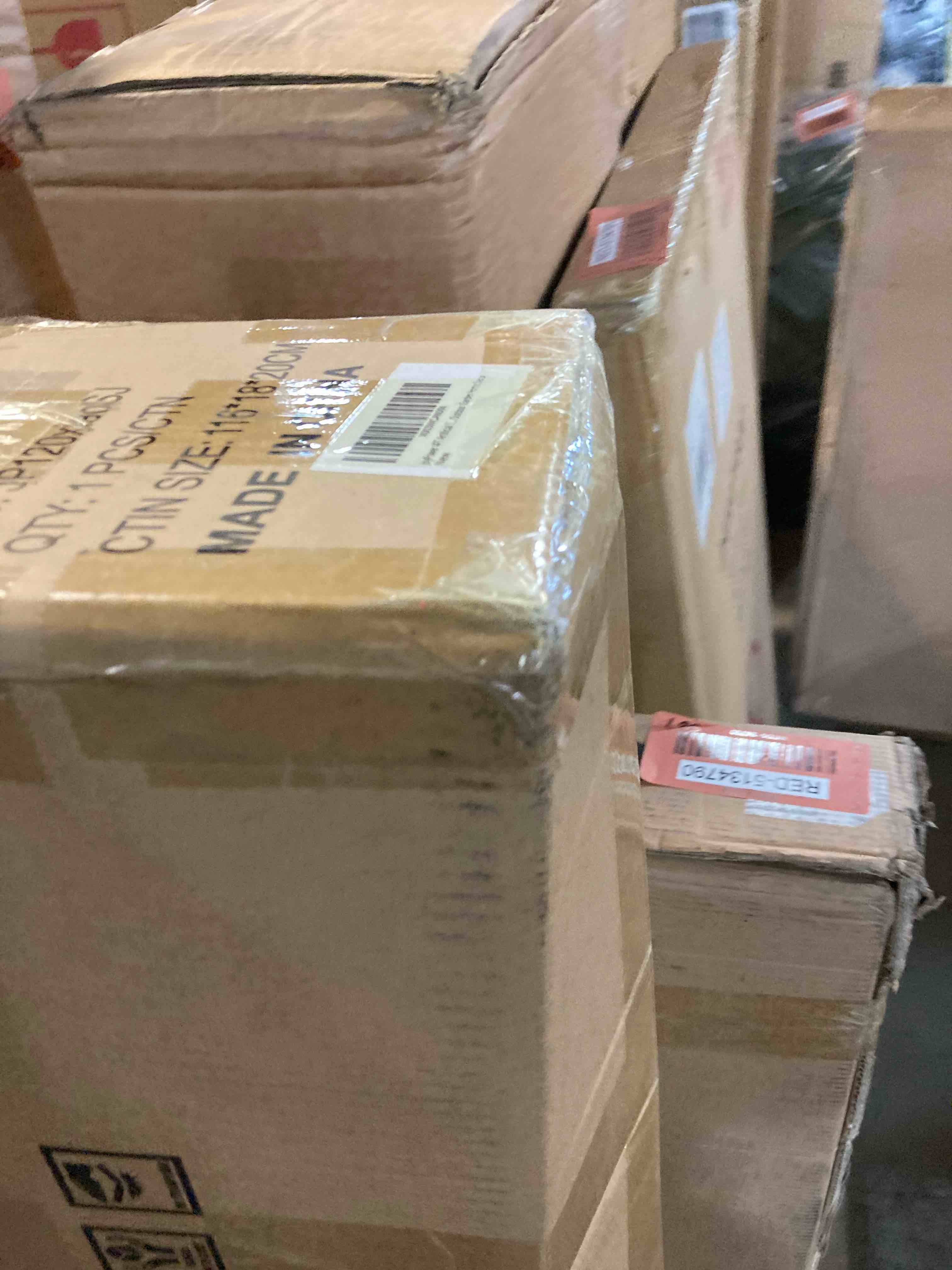 https://s3.amazonaws.com/lotting-images-prod/phillipi/RED5134785_1712600994933.jpeg
