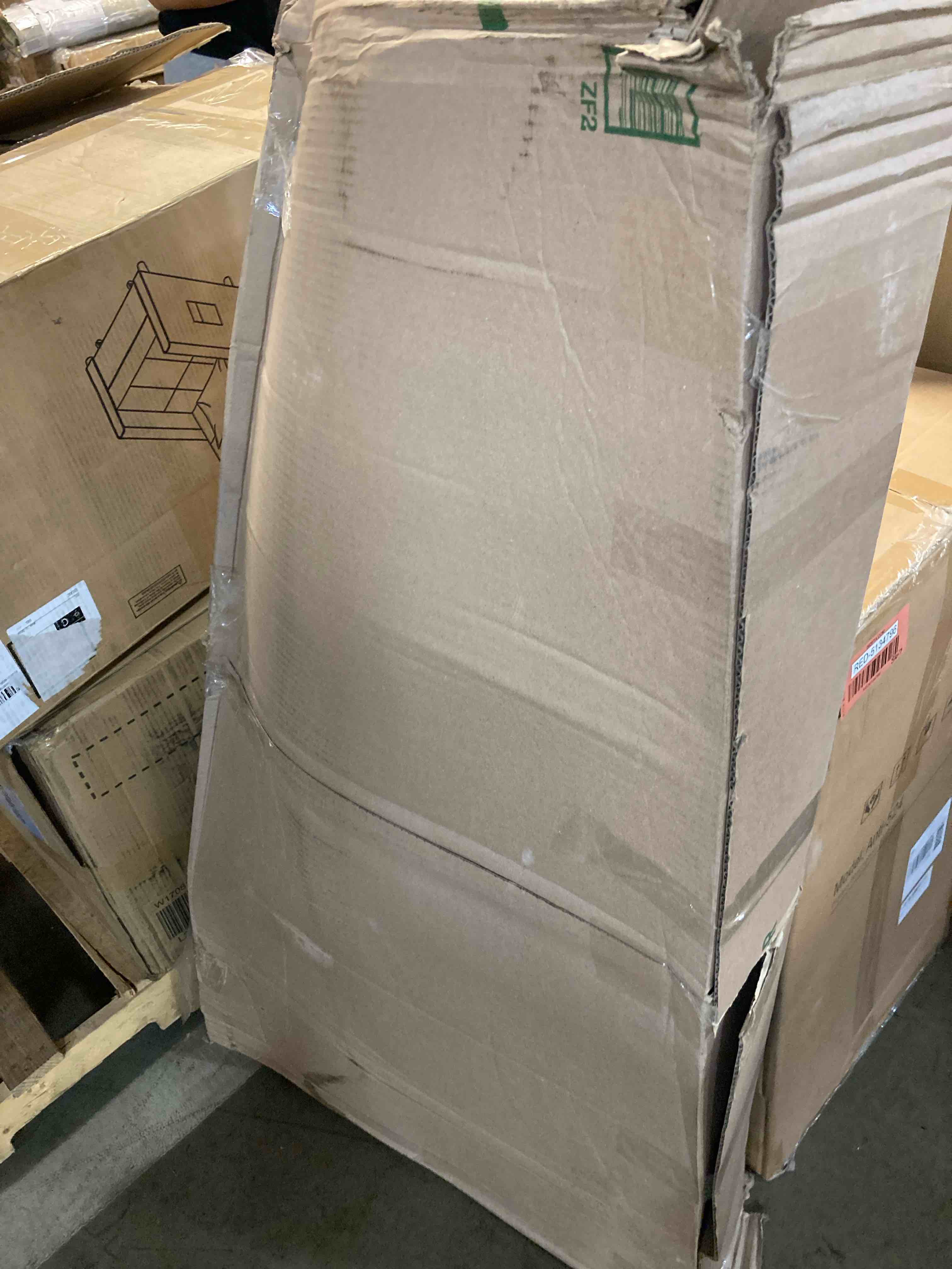 https://s3.amazonaws.com/lotting-images-prod/phillipi/RED5134794_1712600200381.jpeg