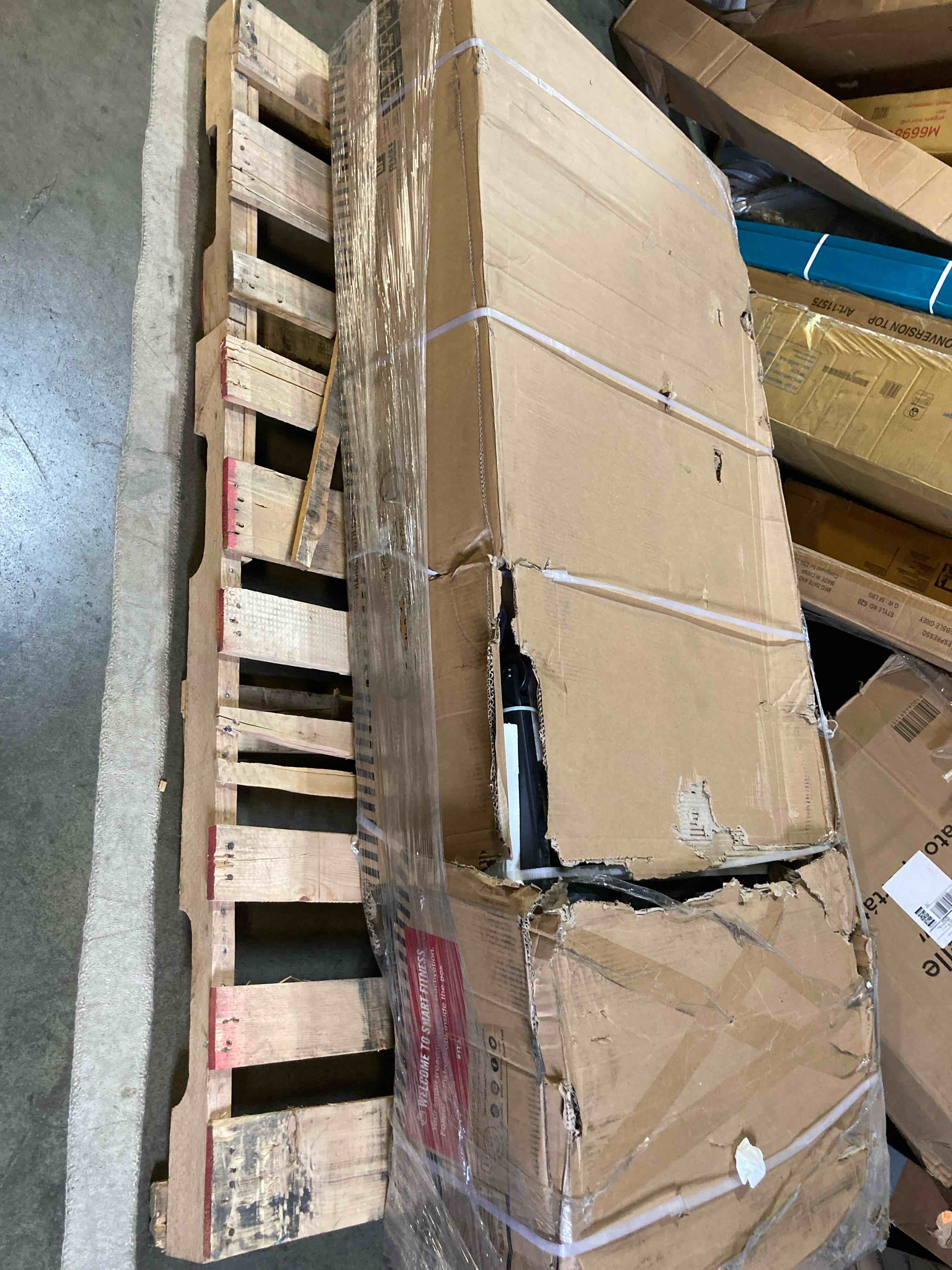 https://s3.amazonaws.com/lotting-images-prod/phillipi/RED5134901_1713972450005.jpeg