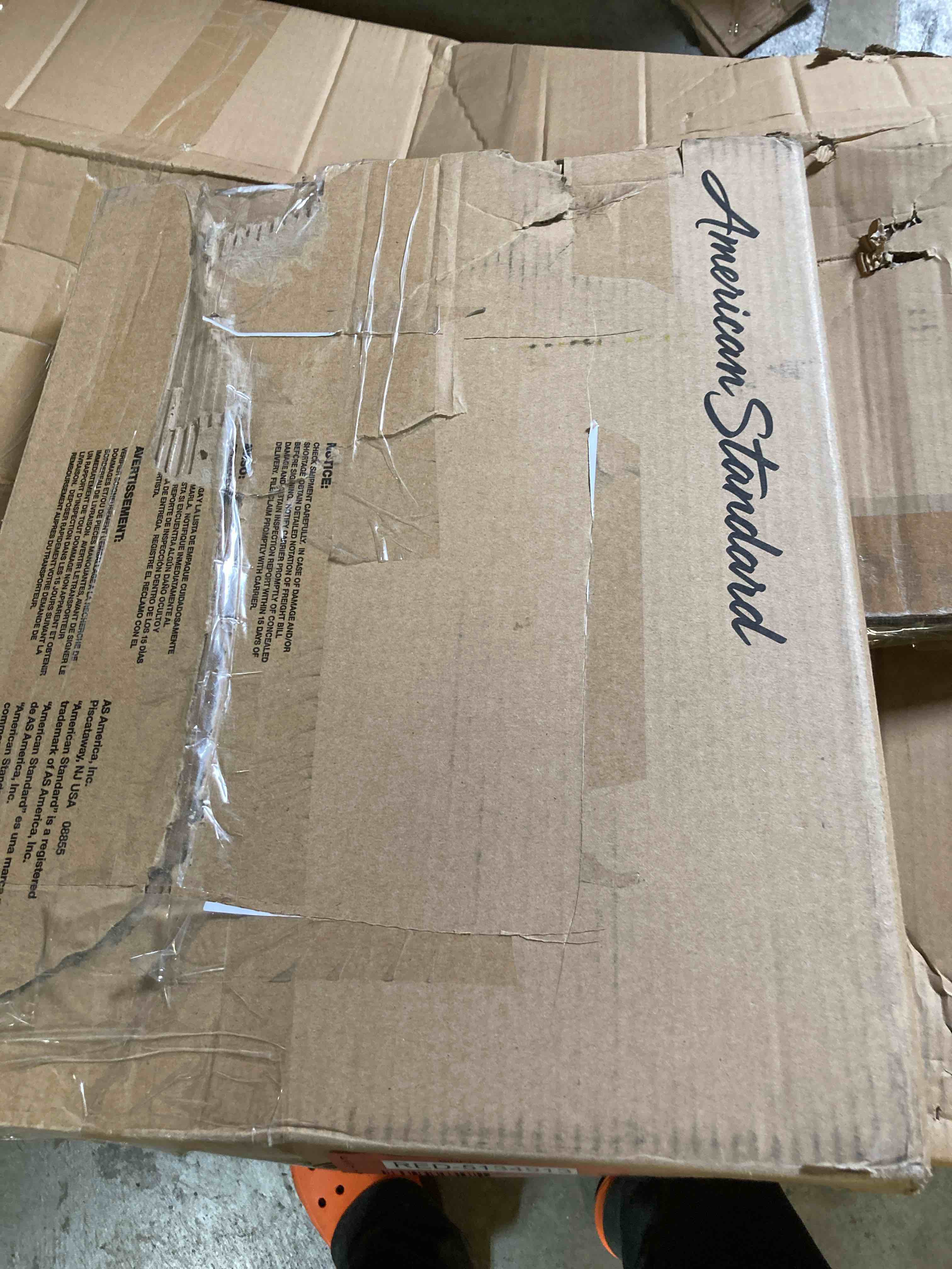 https://s3.amazonaws.com/lotting-images-prod/phillipi/RED5134913_1713975631767.jpeg