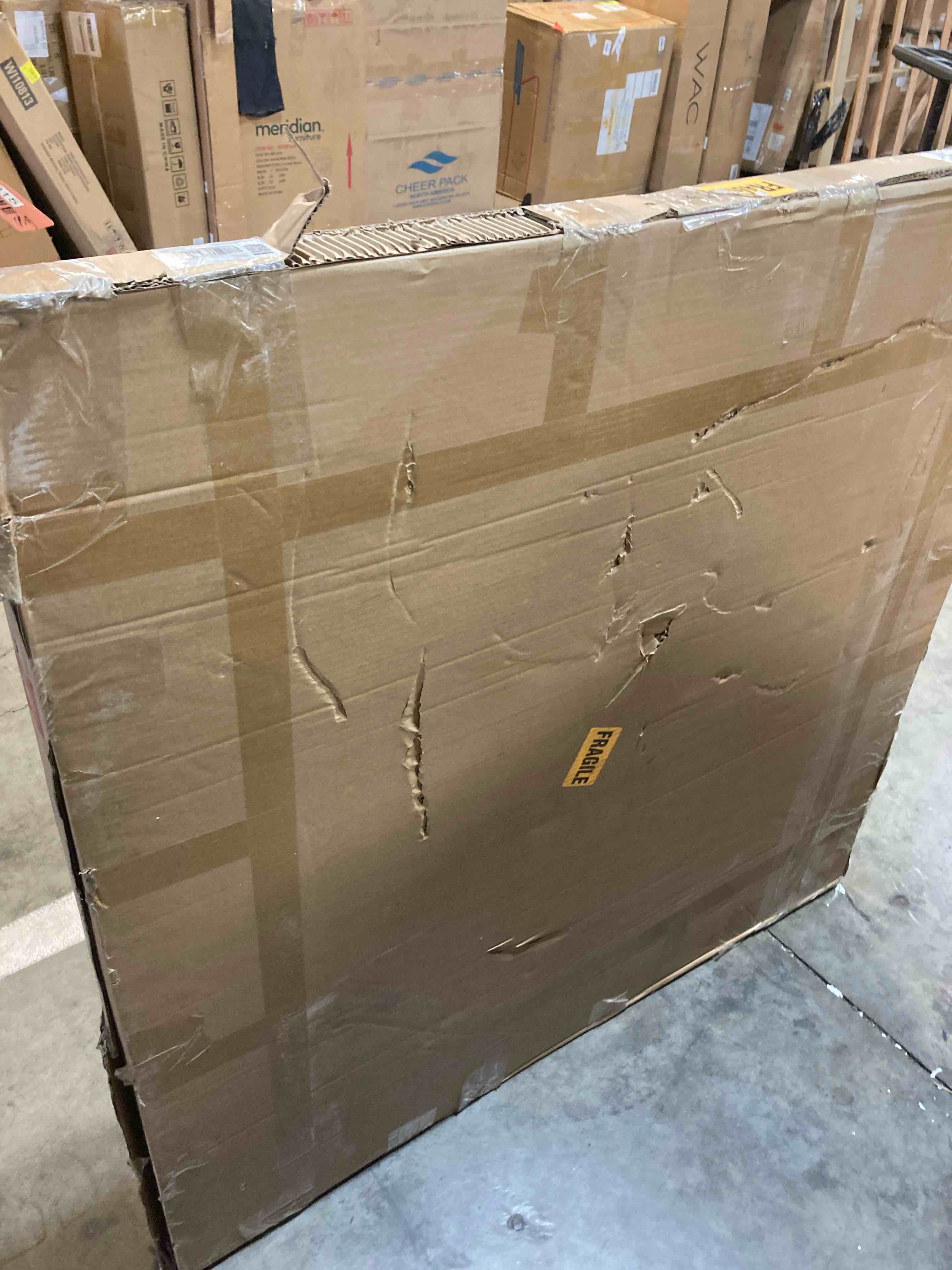 https://s3.amazonaws.com/lotting-images-prod/phillipi/RED5134915_1713976080009.jpeg
