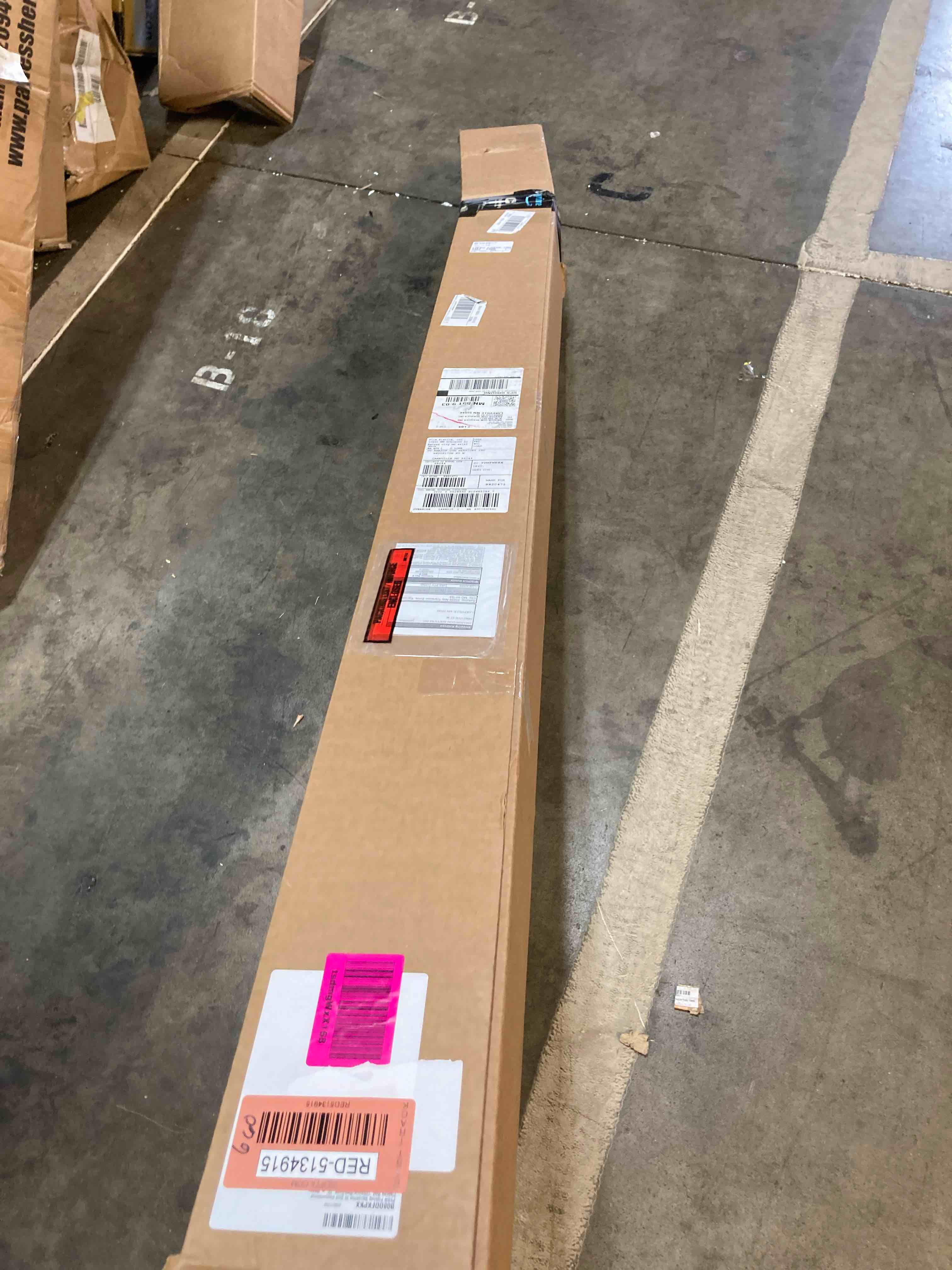 https://s3.amazonaws.com/lotting-images-prod/phillipi/RED5134916_1713975845998.jpeg