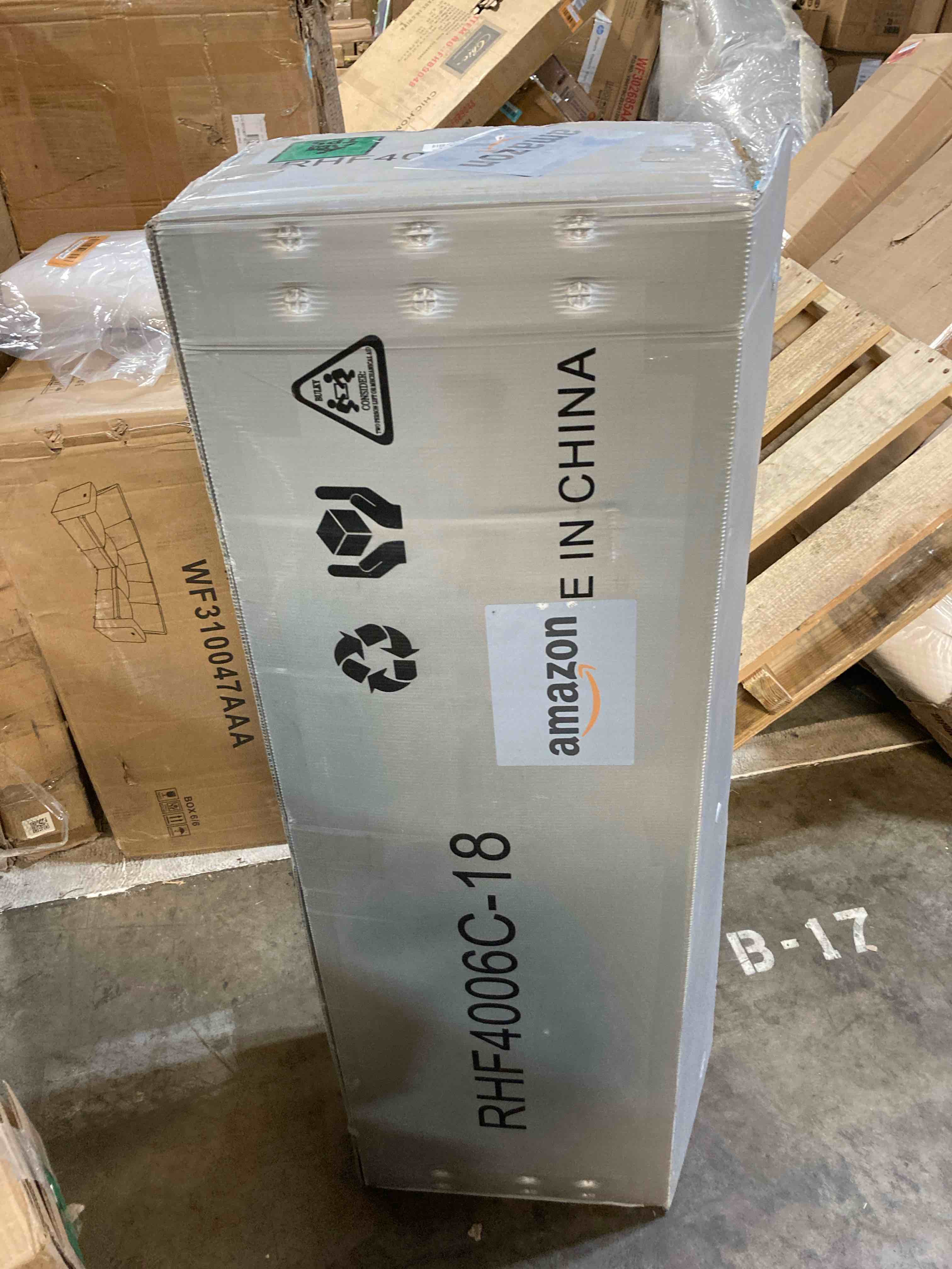 https://s3.amazonaws.com/lotting-images-prod/phillipi/RED5134920_1713976727350.jpeg