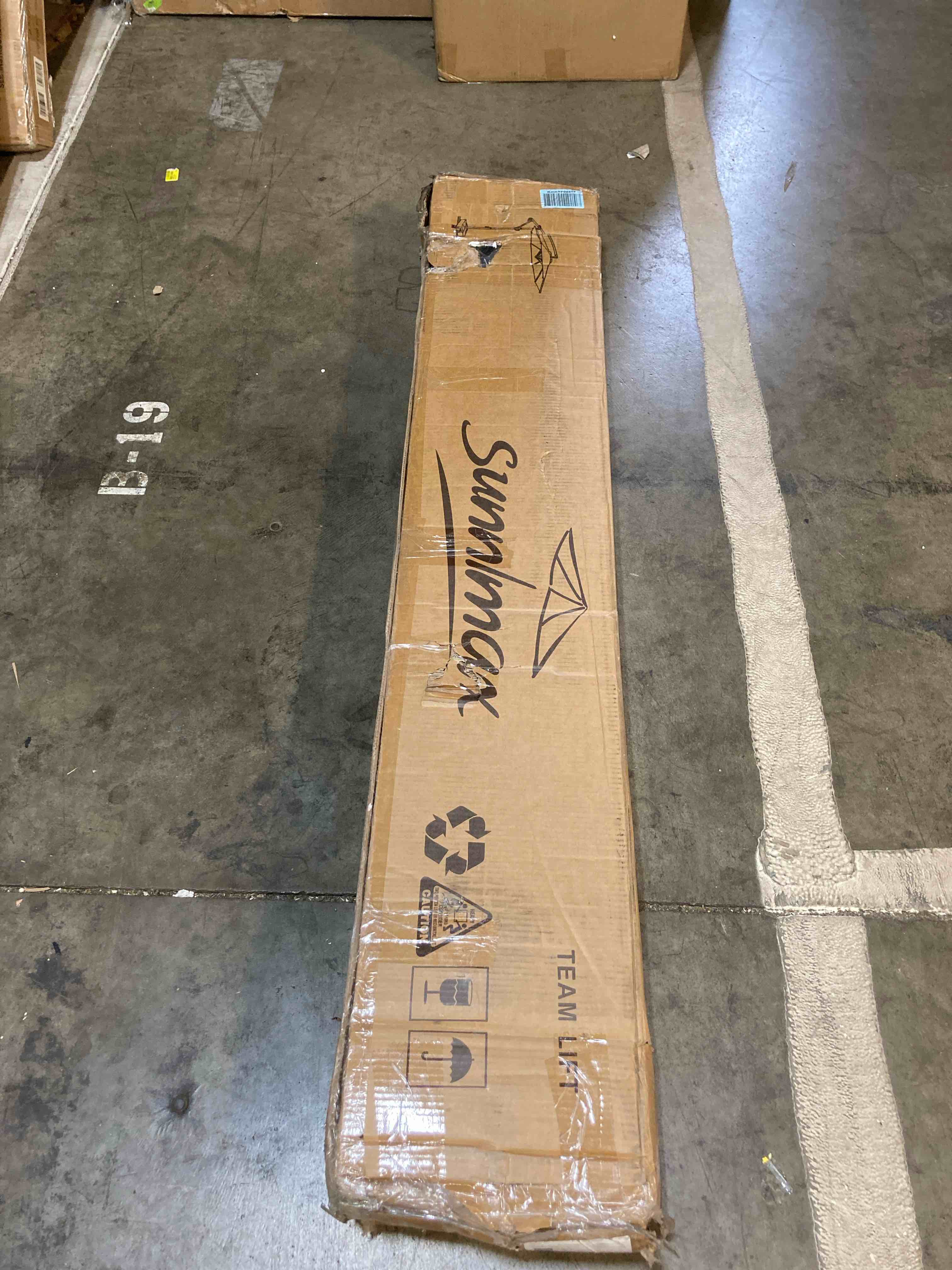 https://s3.amazonaws.com/lotting-images-prod/phillipi/RED5134921_1713976994149.jpeg