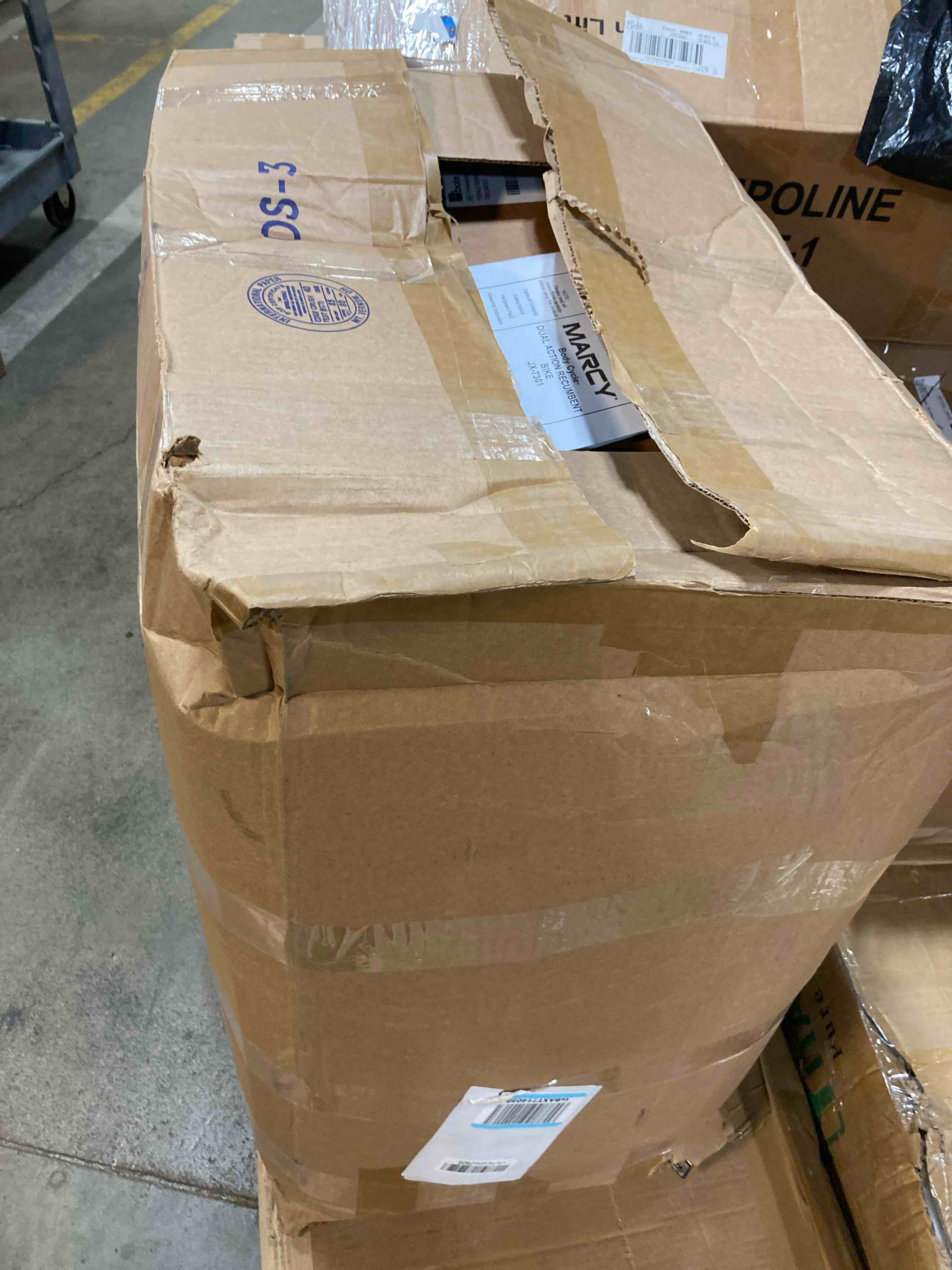 https://s3.amazonaws.com/lotting-images-prod/phillipi/RED5134933_1713979719520.jpeg