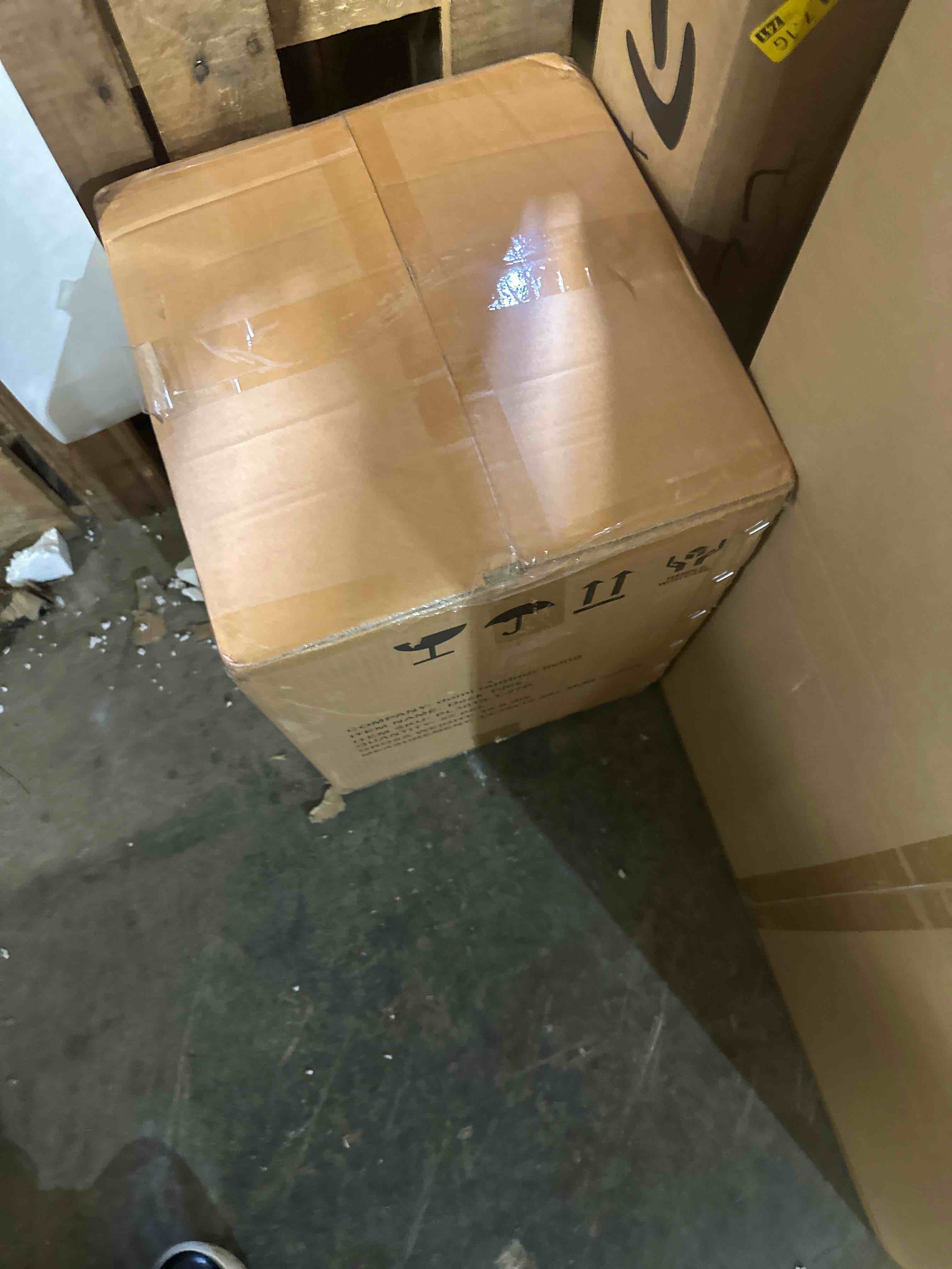 https://s3.amazonaws.com/lotting-images-prod/phillipi/RED5136830_1710872293640.jpeg