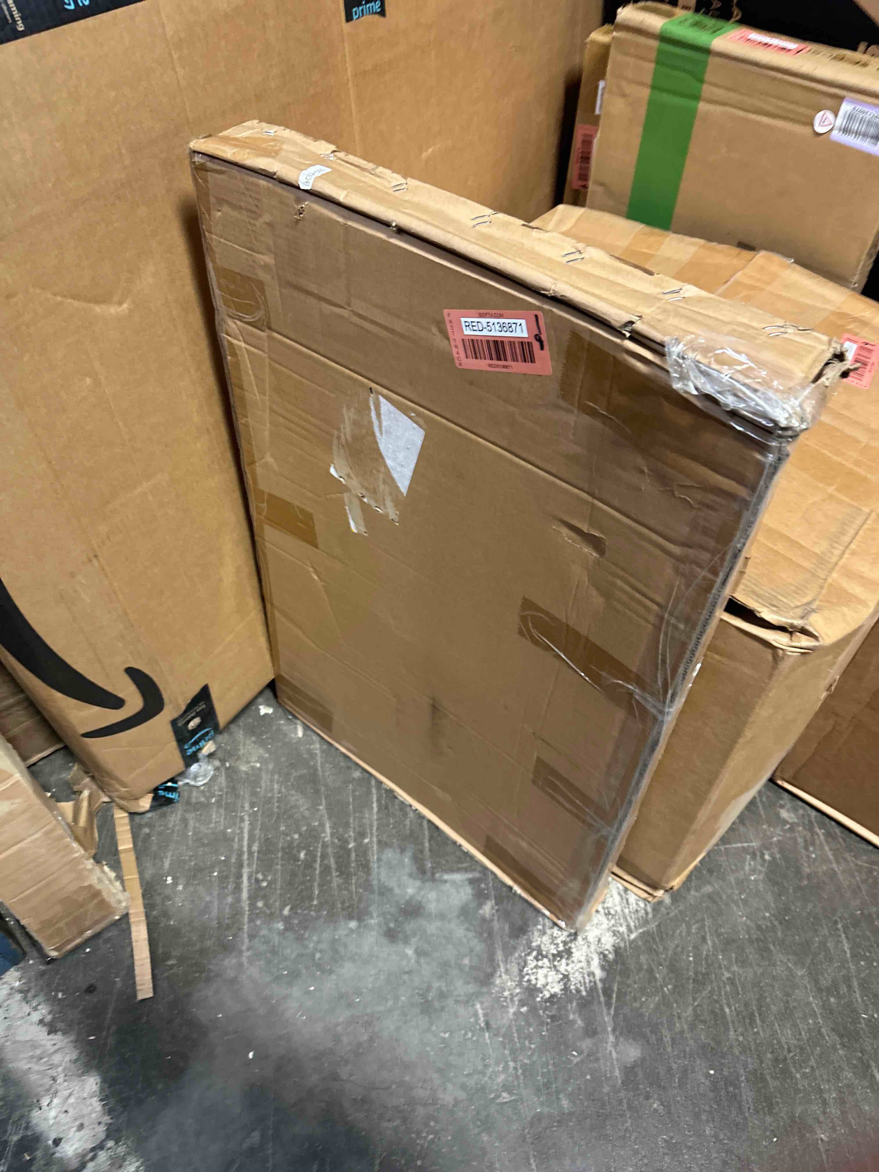 https://s3.amazonaws.com/lotting-images-prod/phillipi/RED5136871_1710956910083.jpeg