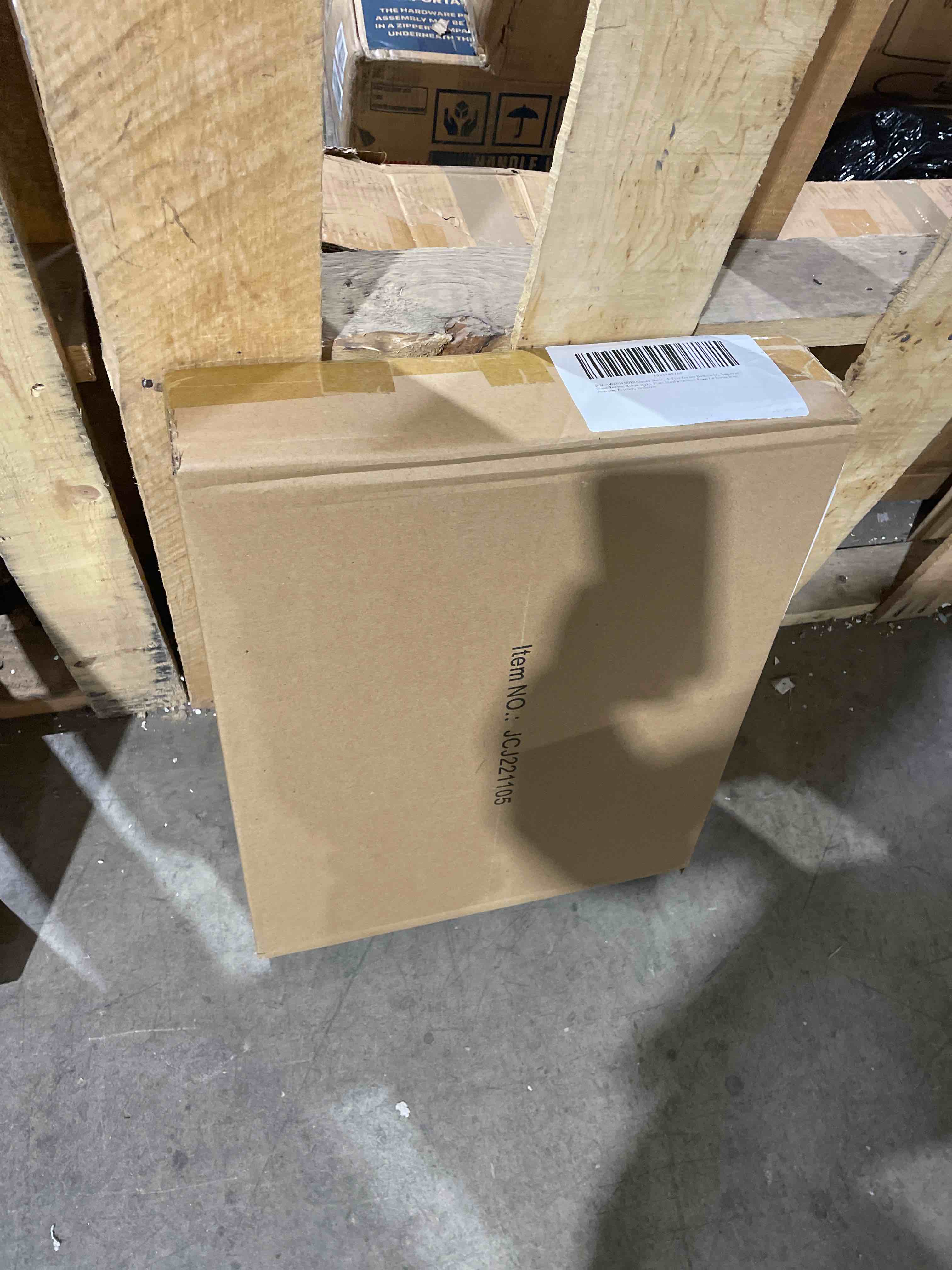 https://s3.amazonaws.com/lotting-images-prod/phillipi/RED5137442_1711391266945.jpeg