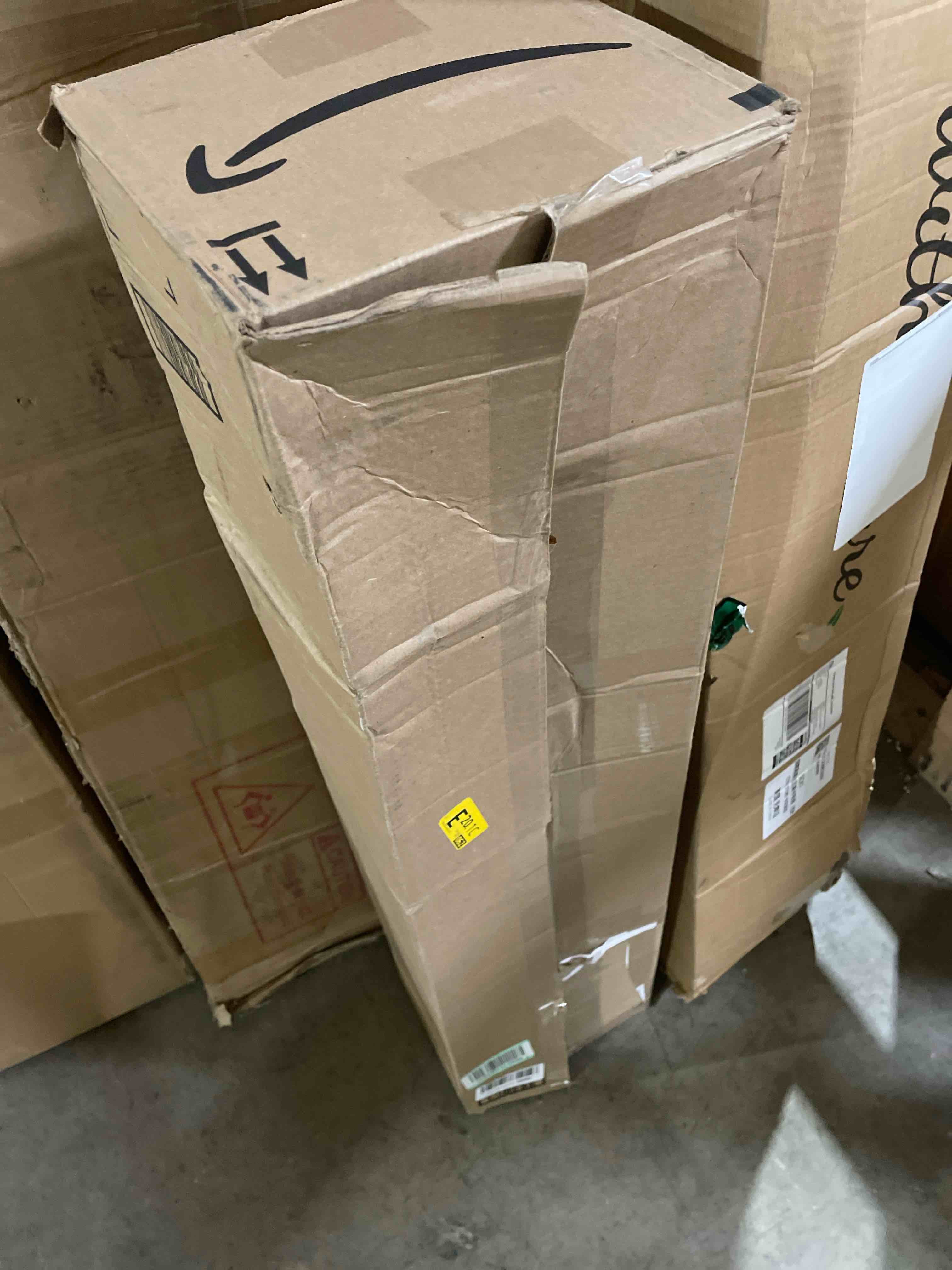 https://s3.amazonaws.com/lotting-images-prod/phillipi/RED5137459_1711397538849.jpeg