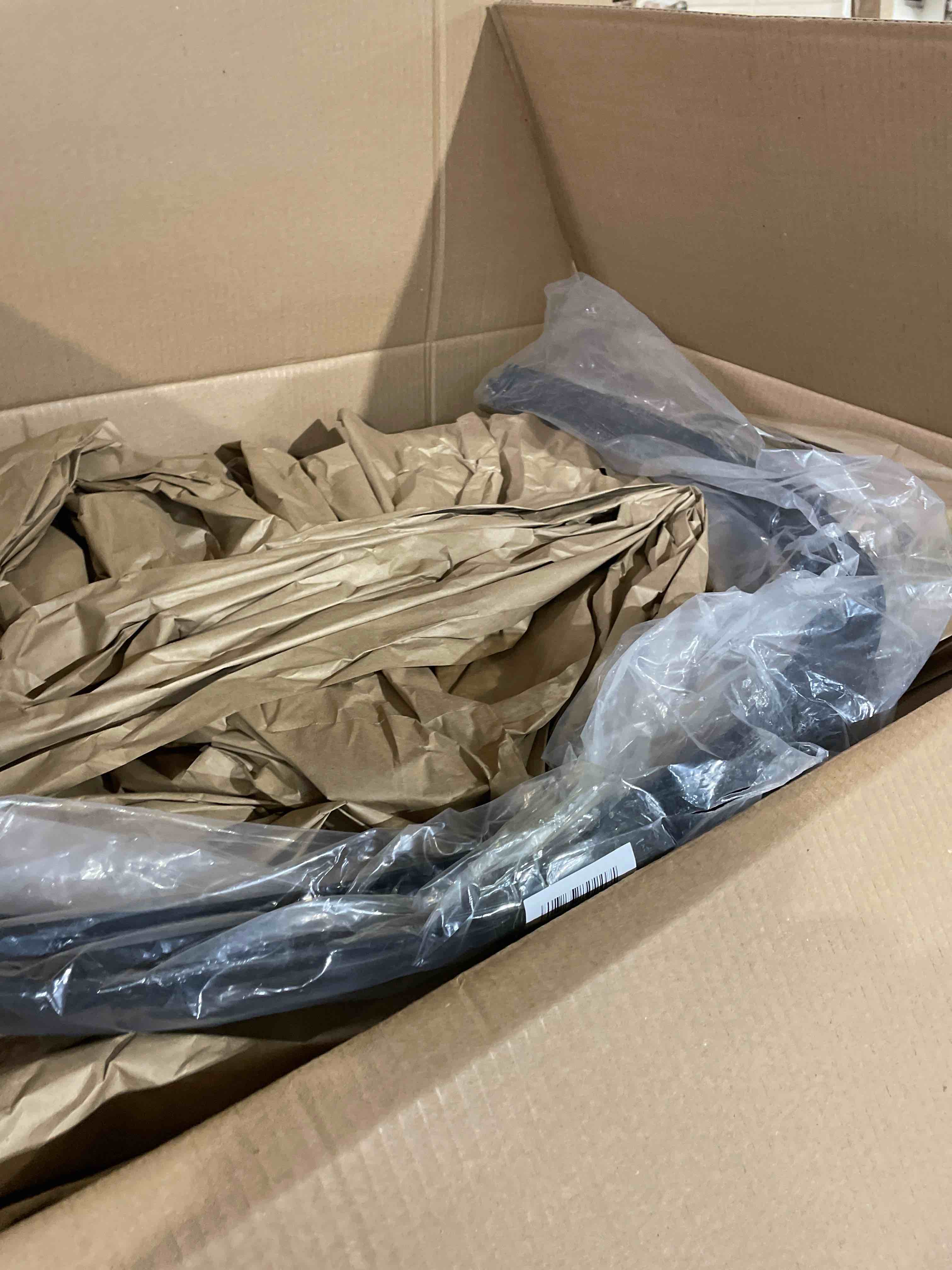 https://s3.amazonaws.com/lotting-images-prod/phillipi/RED5137464_1711398284132.jpeg