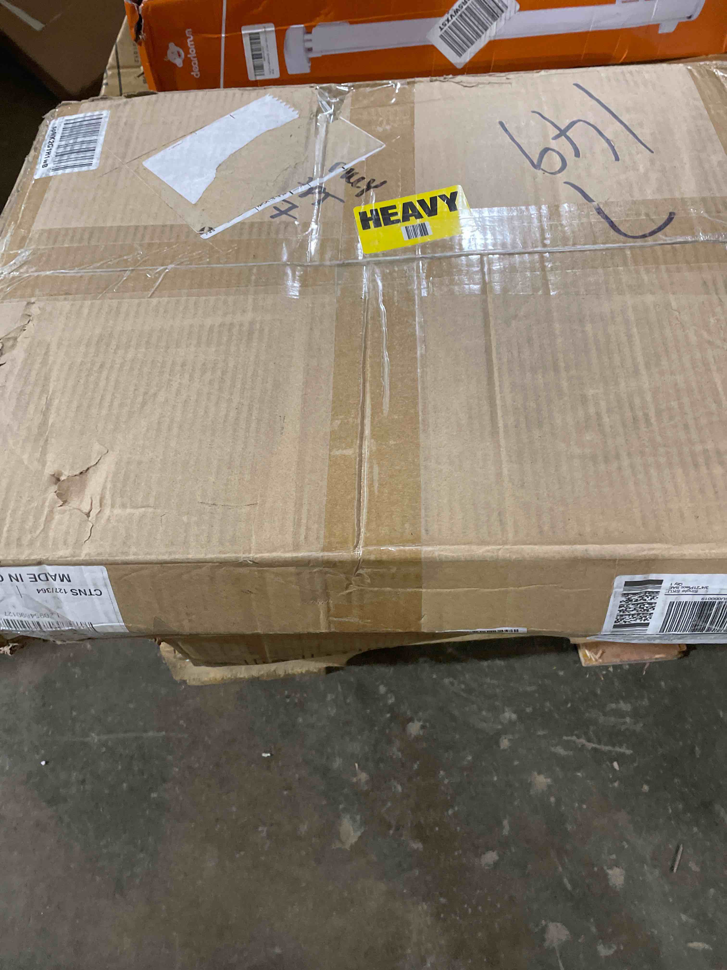 https://s3.amazonaws.com/lotting-images-prod/phillipi/RED5137506_1711468740458.jpeg