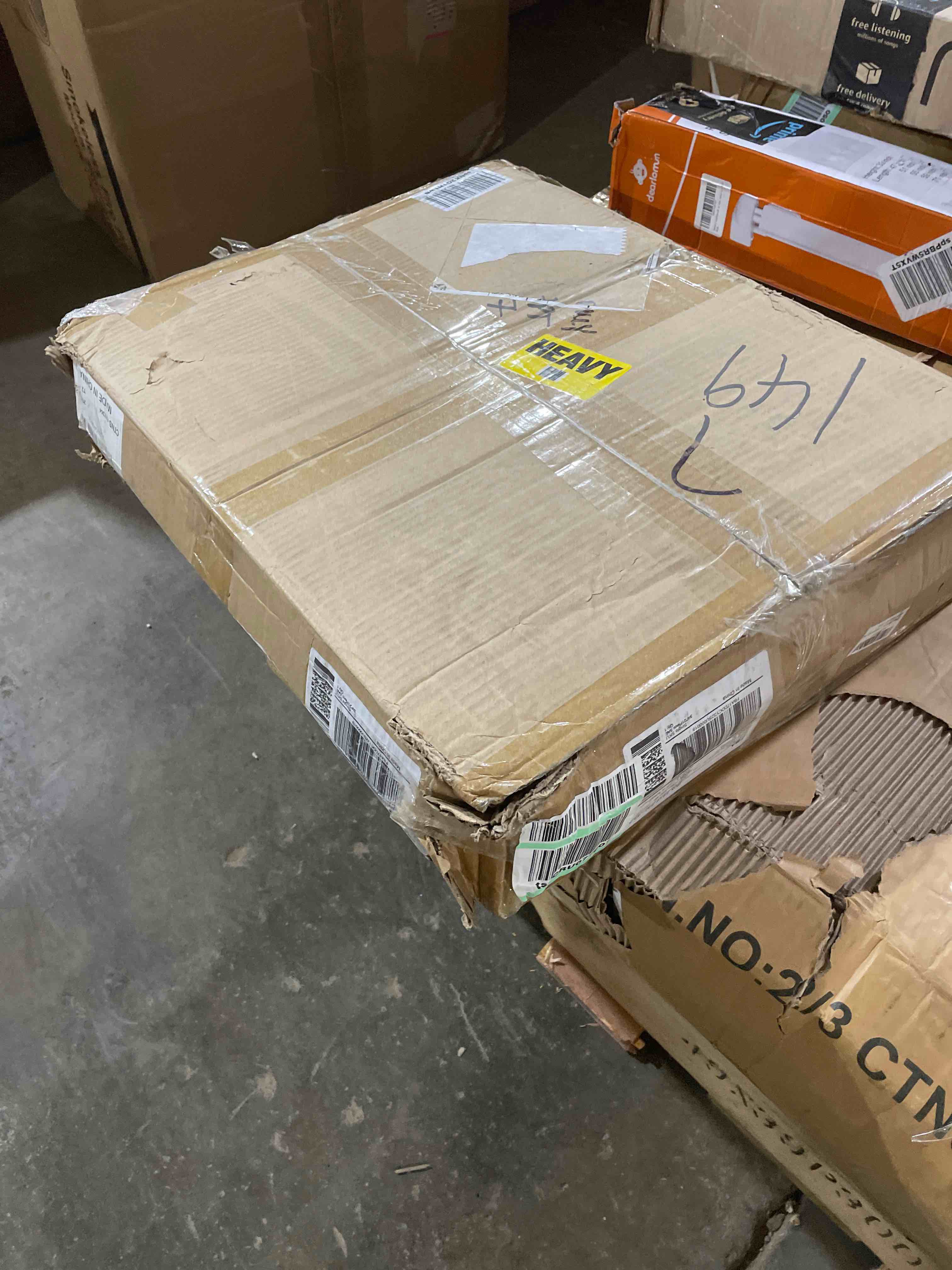 https://s3.amazonaws.com/lotting-images-prod/phillipi/RED5137506_1711468742111.jpeg
