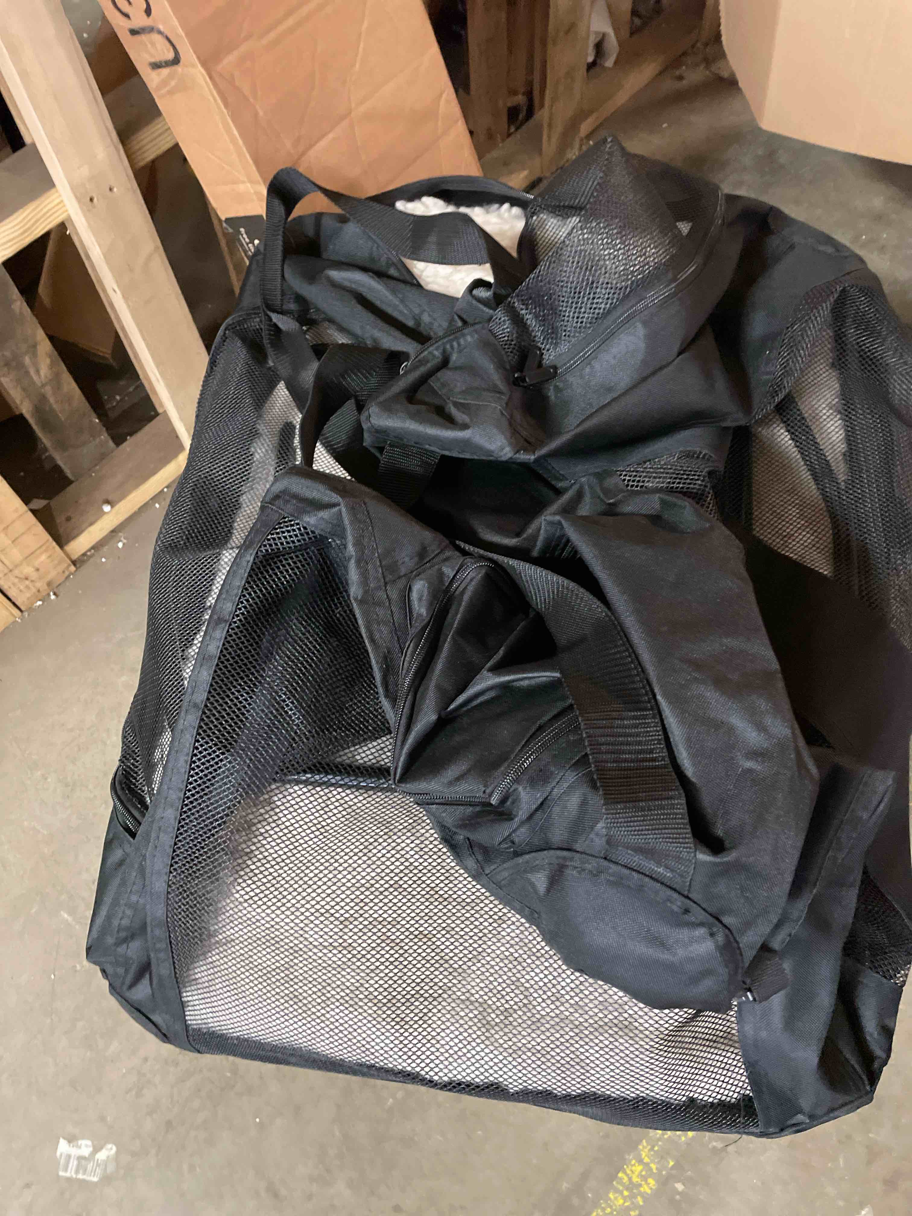 https://s3.amazonaws.com/lotting-images-prod/phillipi/RED5139768_1707163228925.jpeg