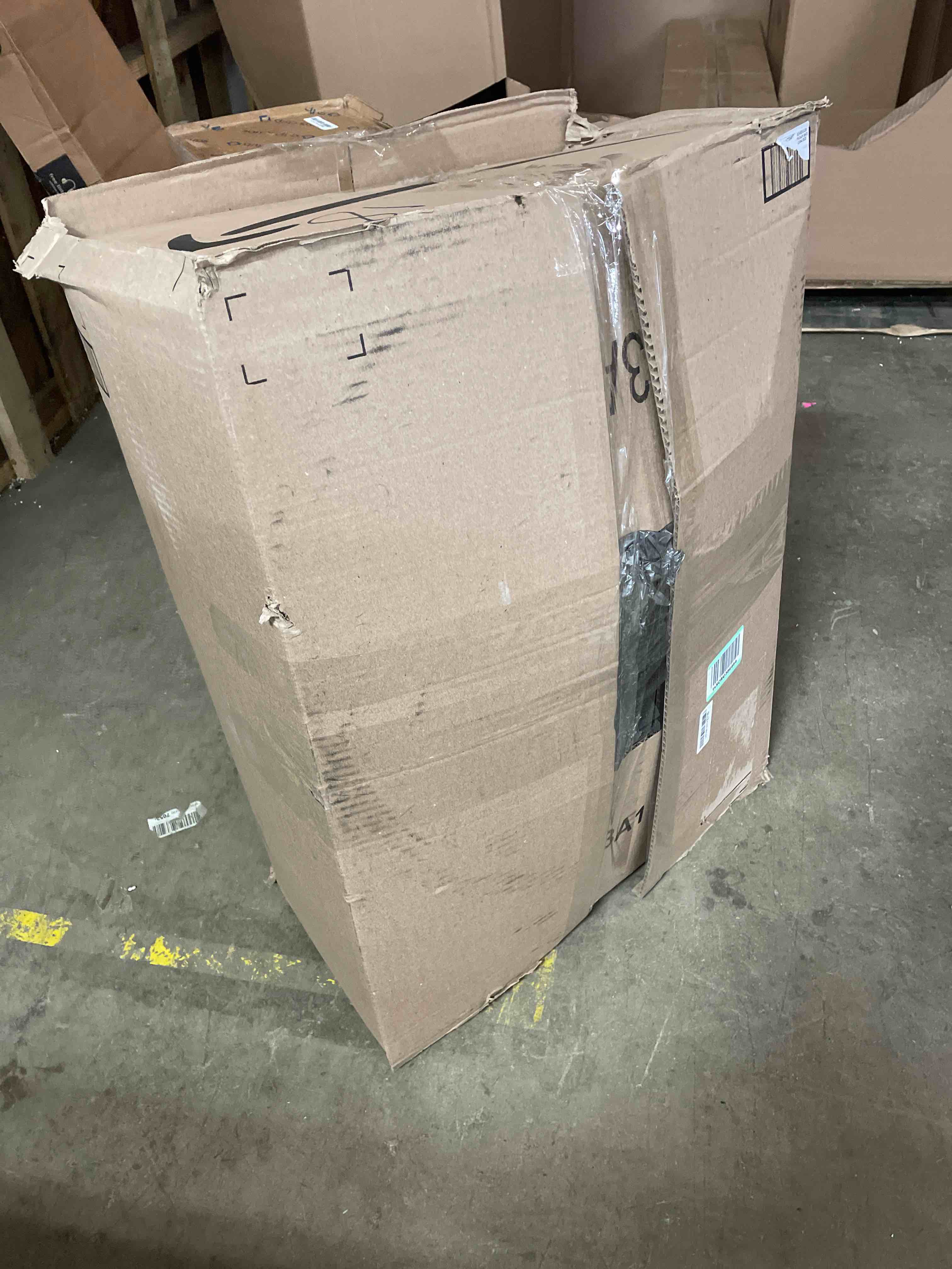https://s3.amazonaws.com/lotting-images-prod/phillipi/RED5139770_1707163576307.jpeg