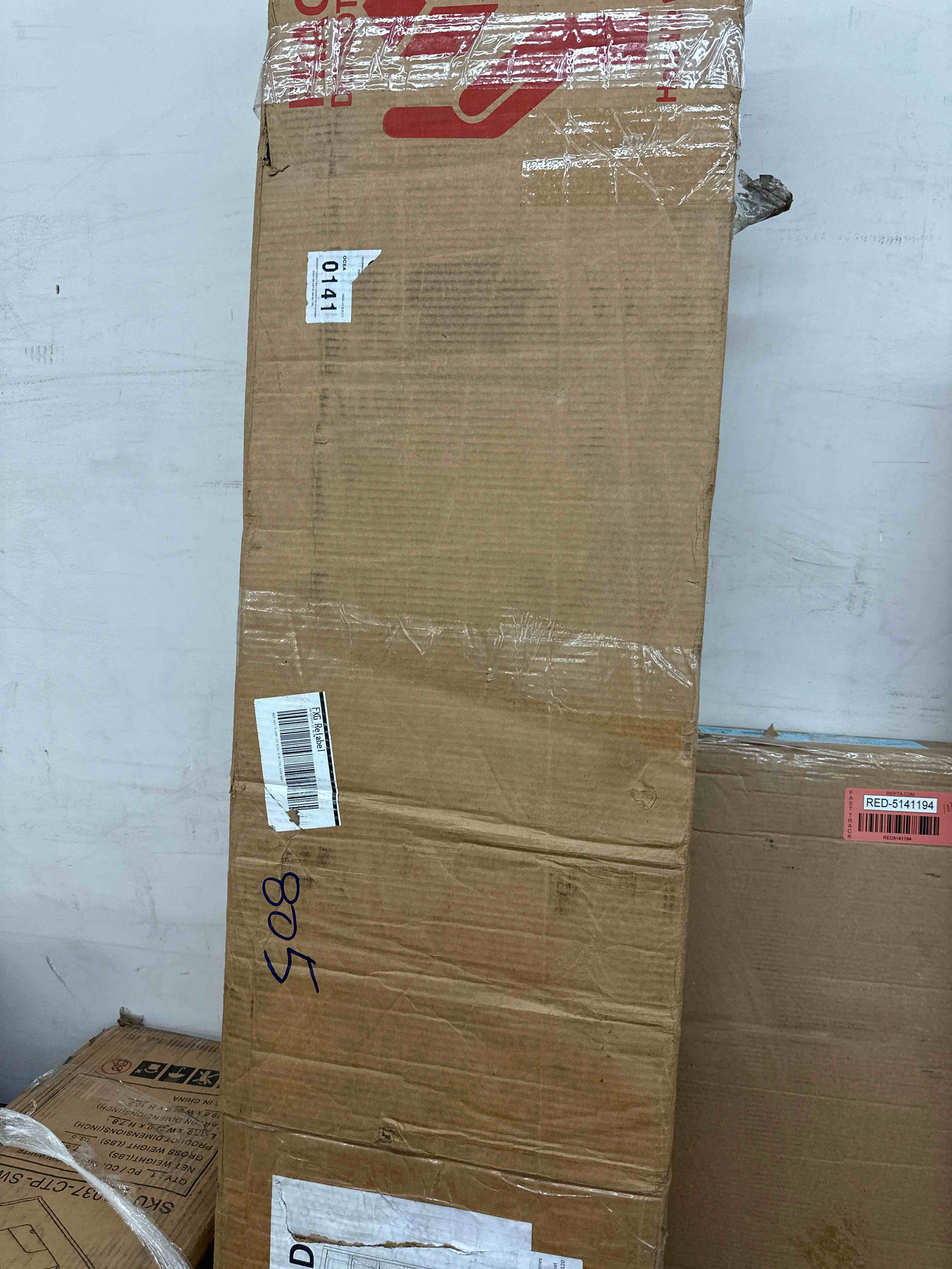 https://s3.amazonaws.com/lotting-images-prod/phillipi/RED5141195_1728320756693.jpeg