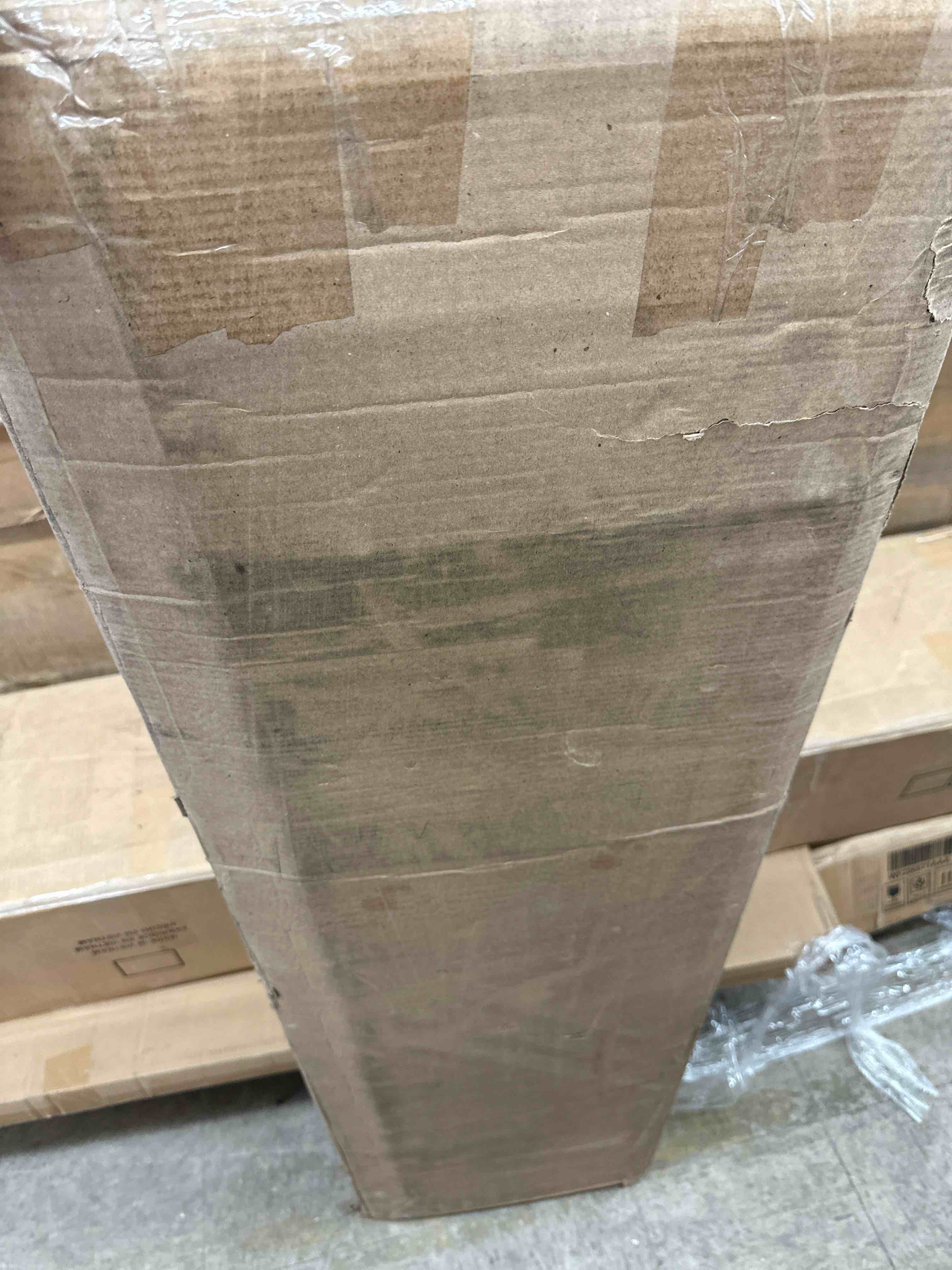 https://s3.amazonaws.com/lotting-images-prod/phillipi/RED5141200_1728321682839.jpeg