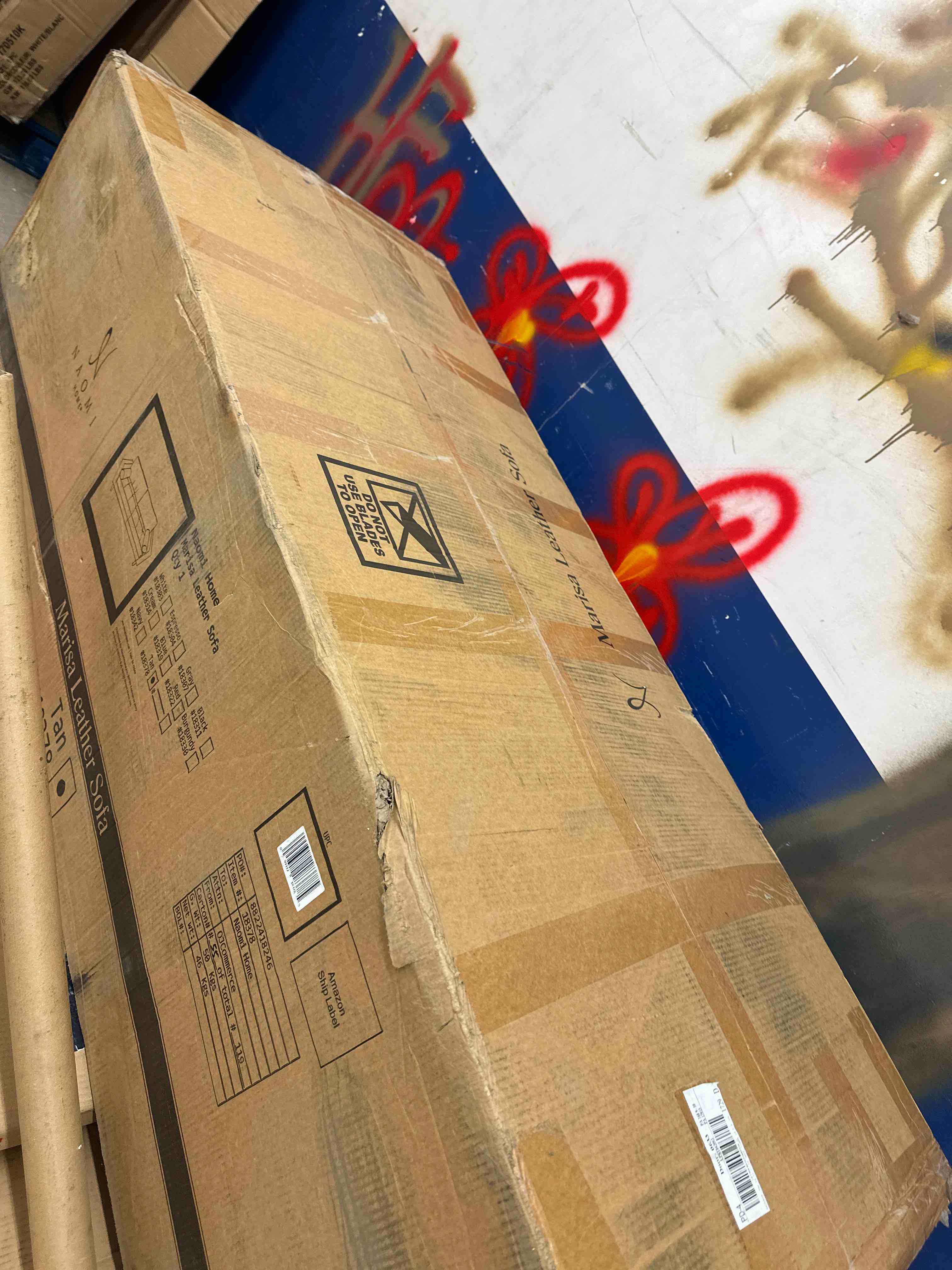 https://s3.amazonaws.com/lotting-images-prod/phillipi/RED5141204_1728322637000.jpeg